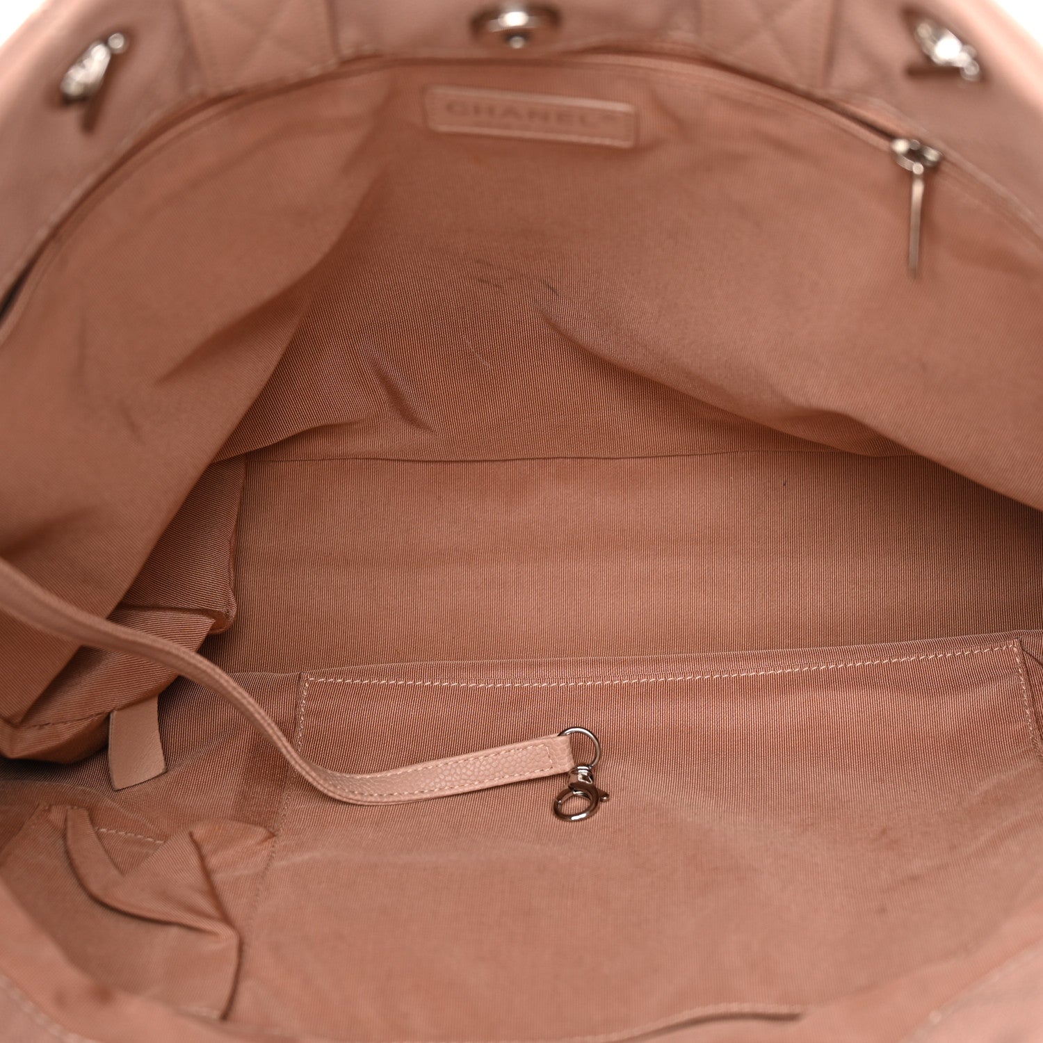 Caviar Quilted Shopping Tote Pink