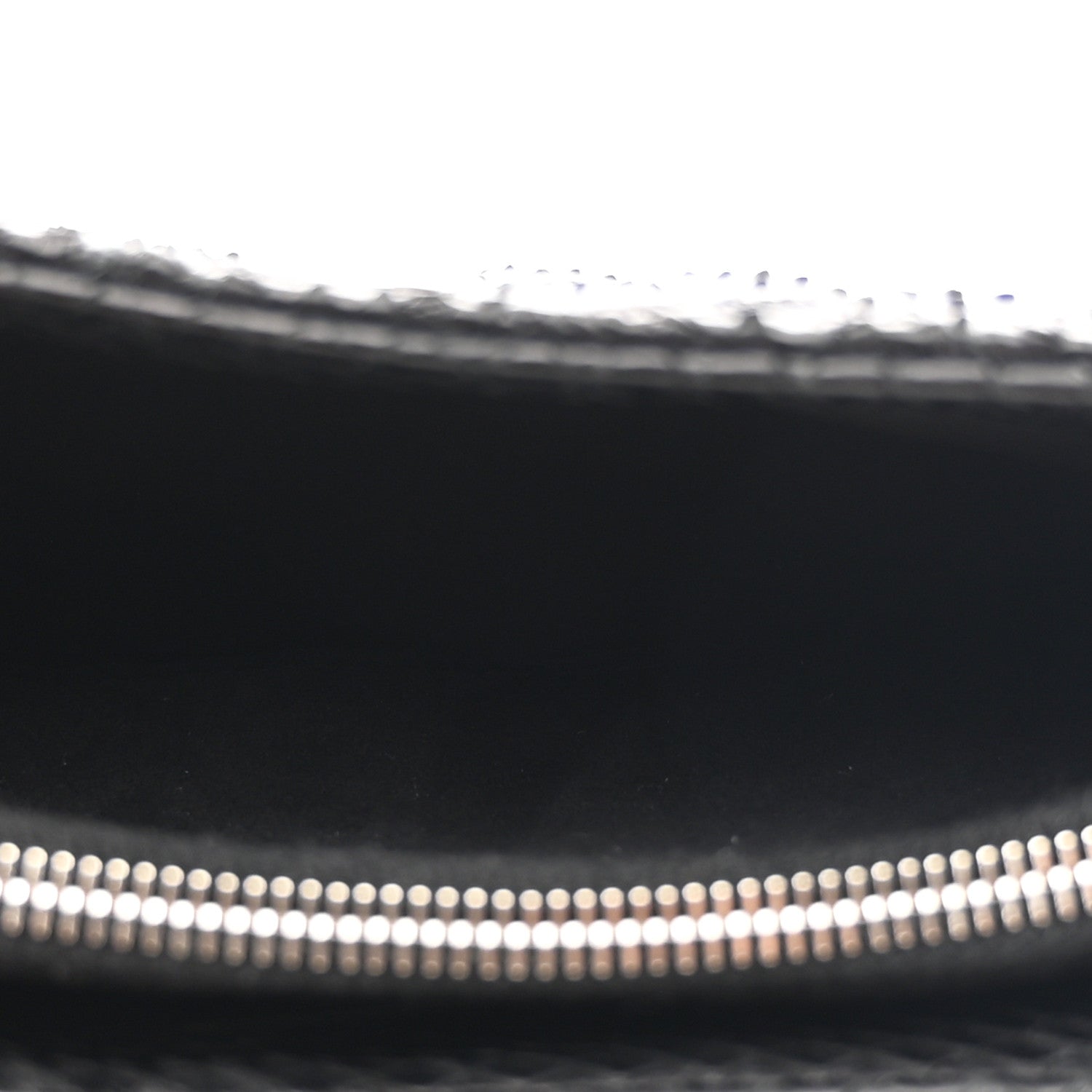 Snakeskin Quilted Phone Holder Clutch Black