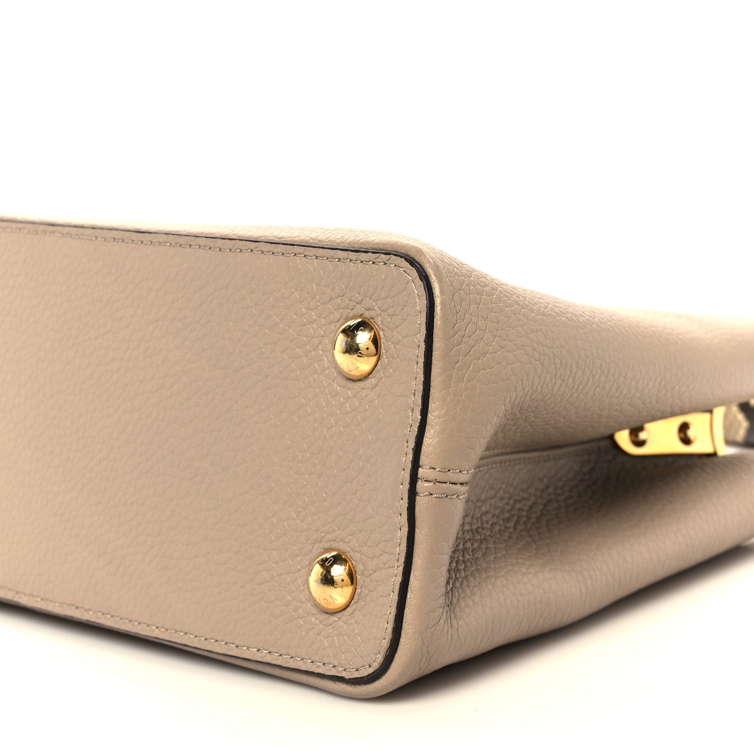 Taurillon Snakeskin Capucines PM Galet