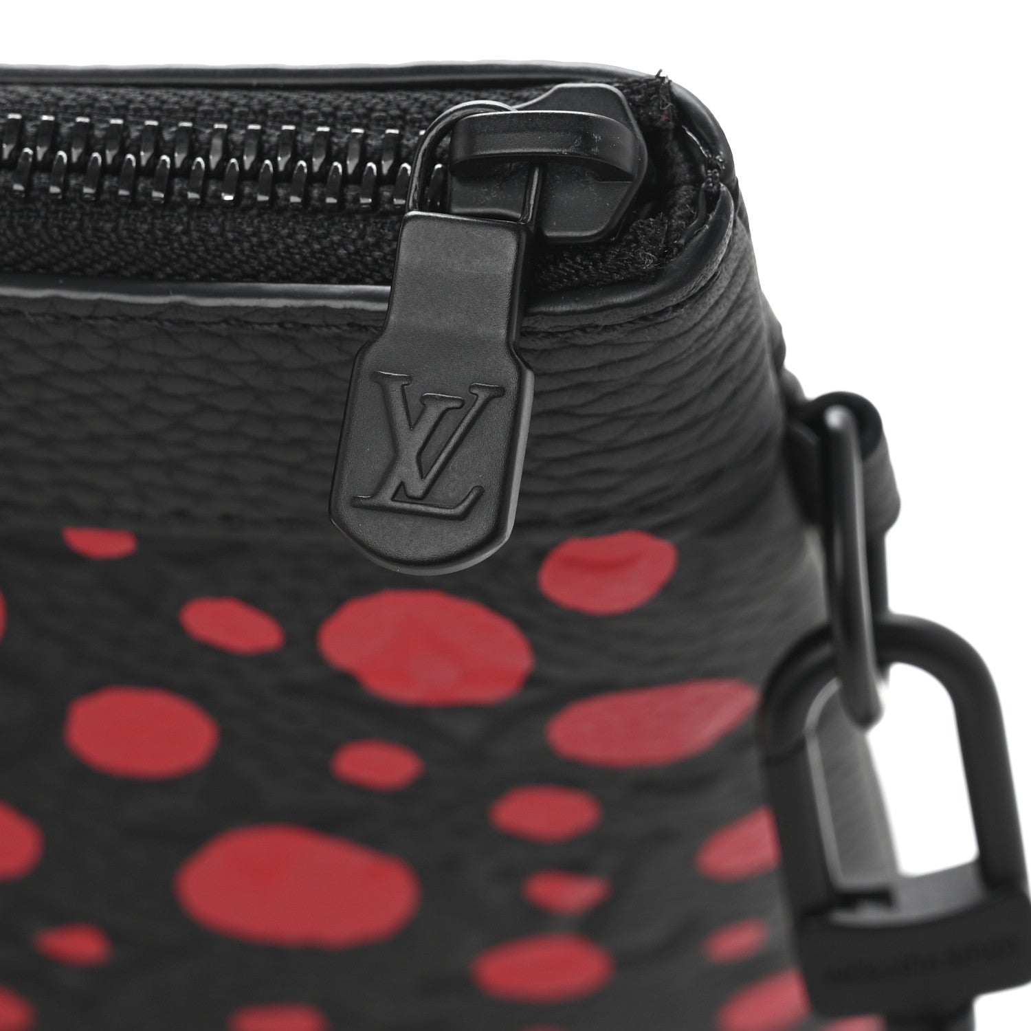 LV X YK Taurillon Monogram Pochette To-Go Black Red