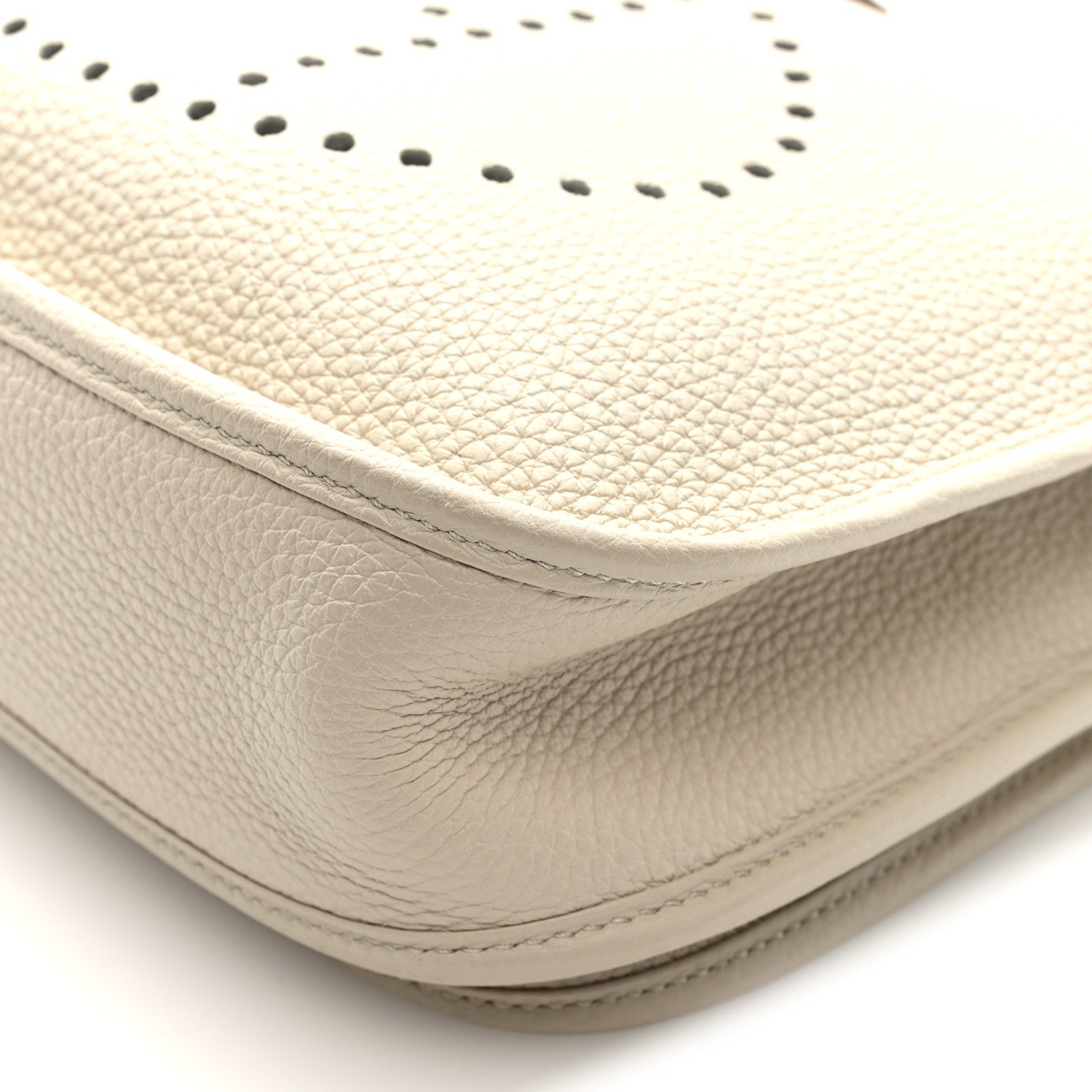 Taurillon Clemence EVELYNE III PM Beton