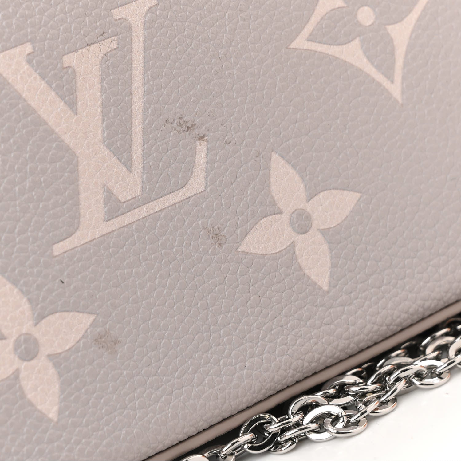 Empreinte Monogram Giant Felicie Pochette Brume Quartz