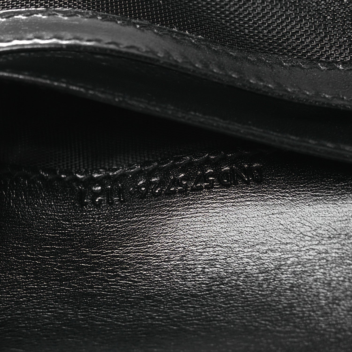 Smooth Calfskin Monogram Zipped Card Case Black