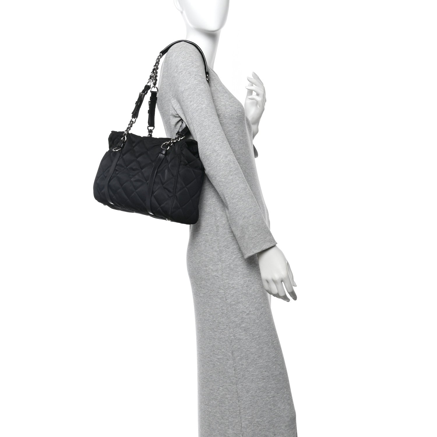 Nylon Tessuto Quilted Chain Shoulder Bag Black