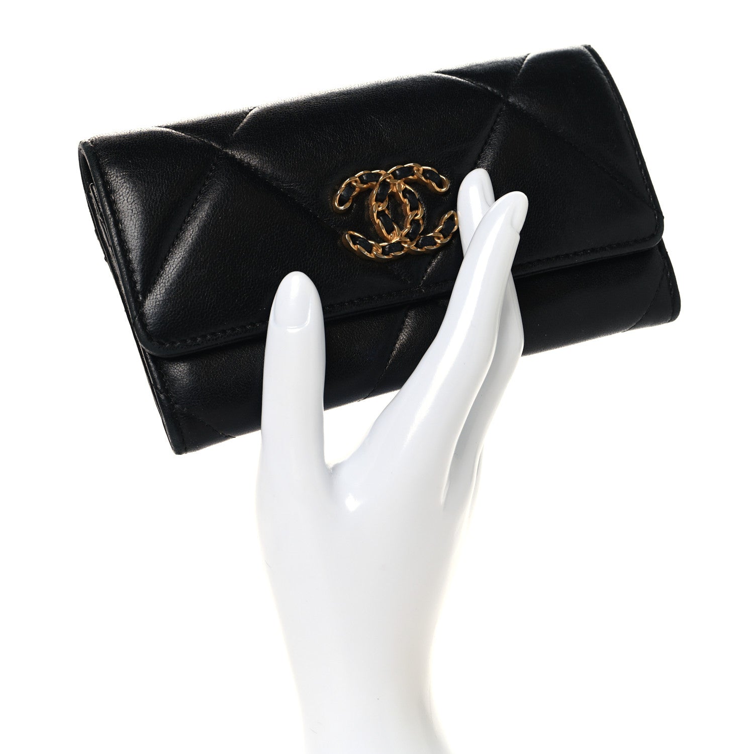 Lambskin Quilted Chanel 19 Flap Wallet Black
