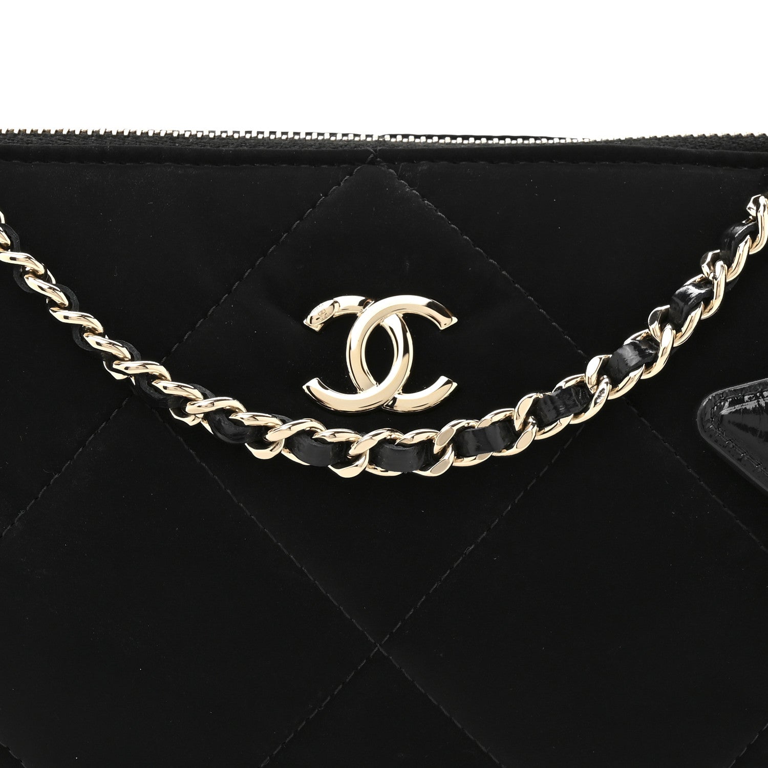 Velvet Effect Nylon Shiny Crumpled Calfskin Coco Neige Quilted Clutch With Chain Black