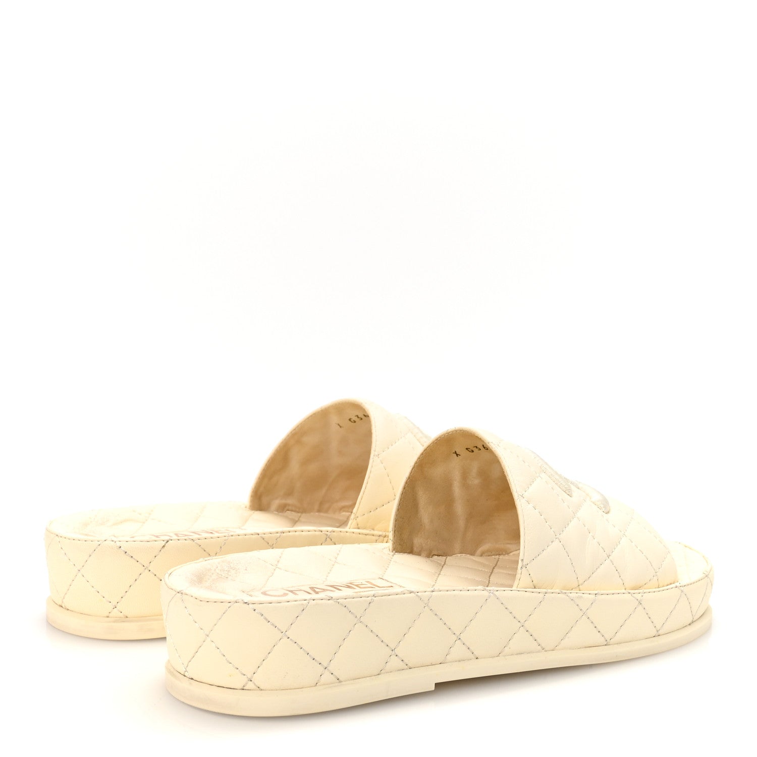 Lambskin Quilted CC Mules Sandals 38 Ivory