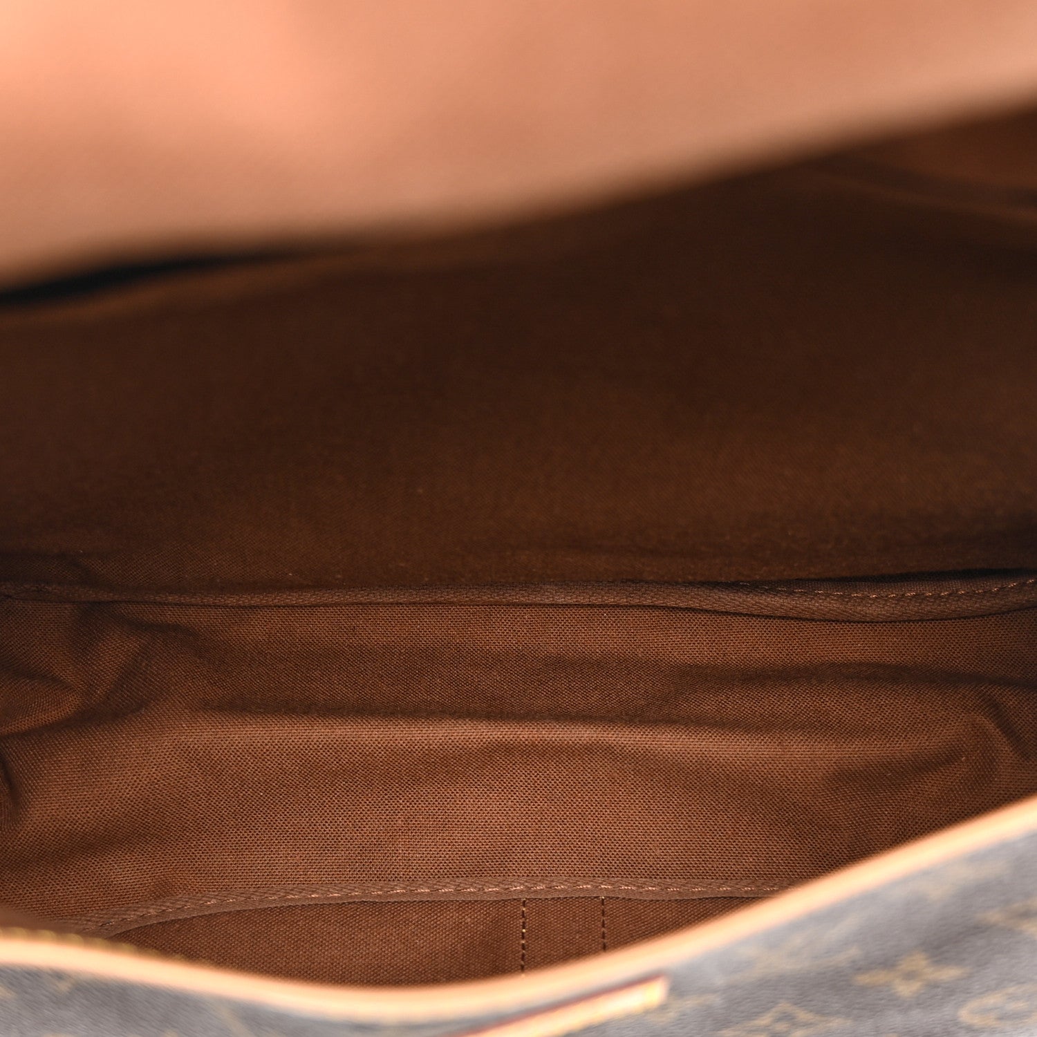 Monogram Saumur 35
