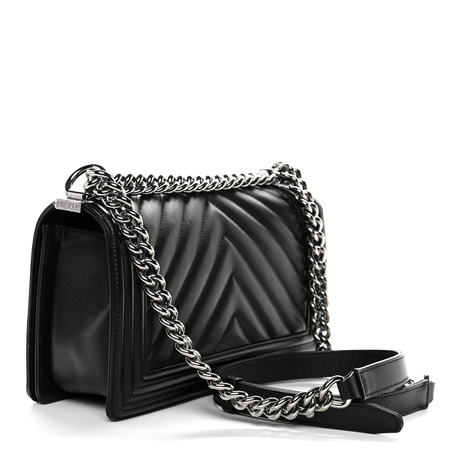 Calfskin Chevron Quilted Medium Boy Flap Black