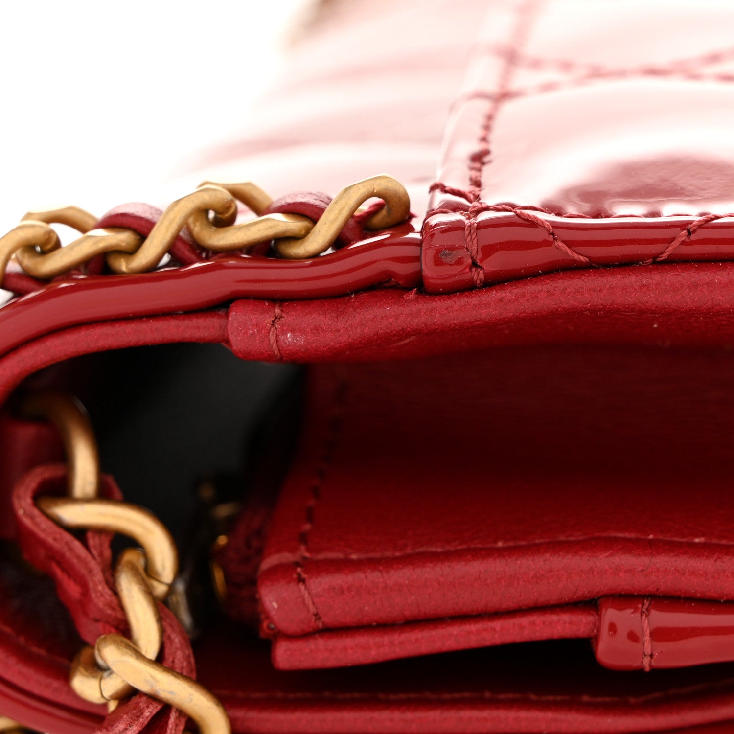 Patent Quilted Chain Around Heart Wallet On Chain WOC Red
