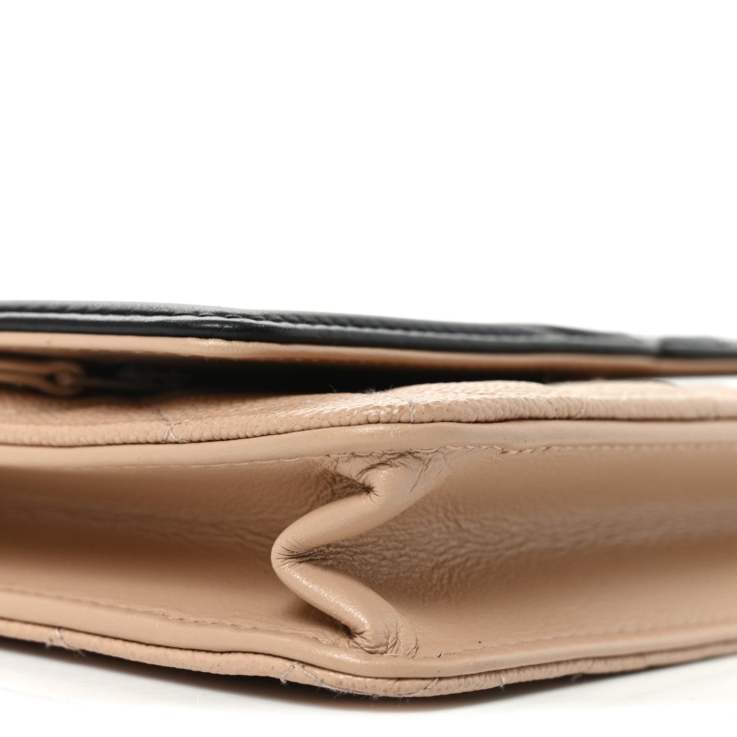 Caviar Quilted CC Filigree Wallet On Chain WOC Beige Black