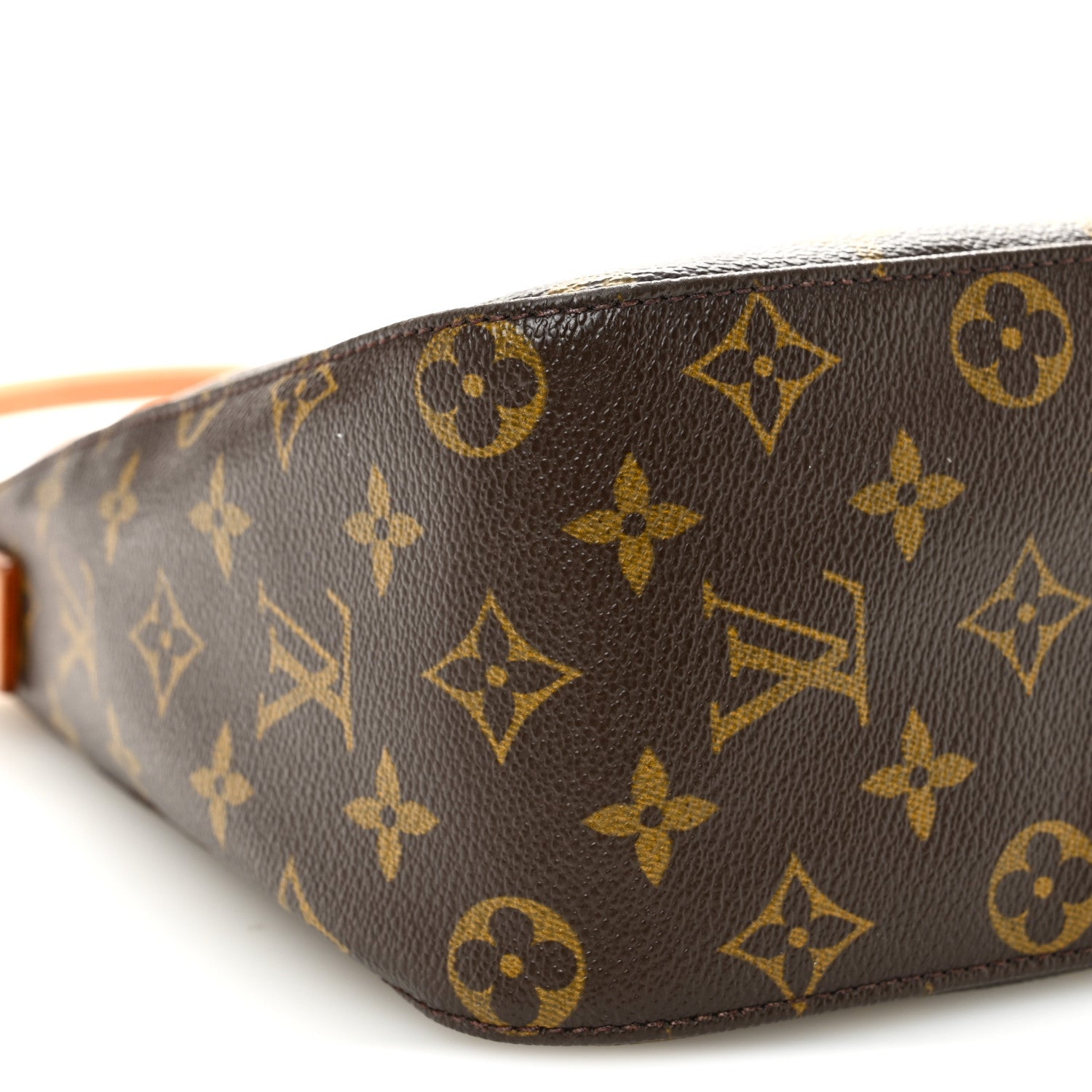Monogram Looping MM