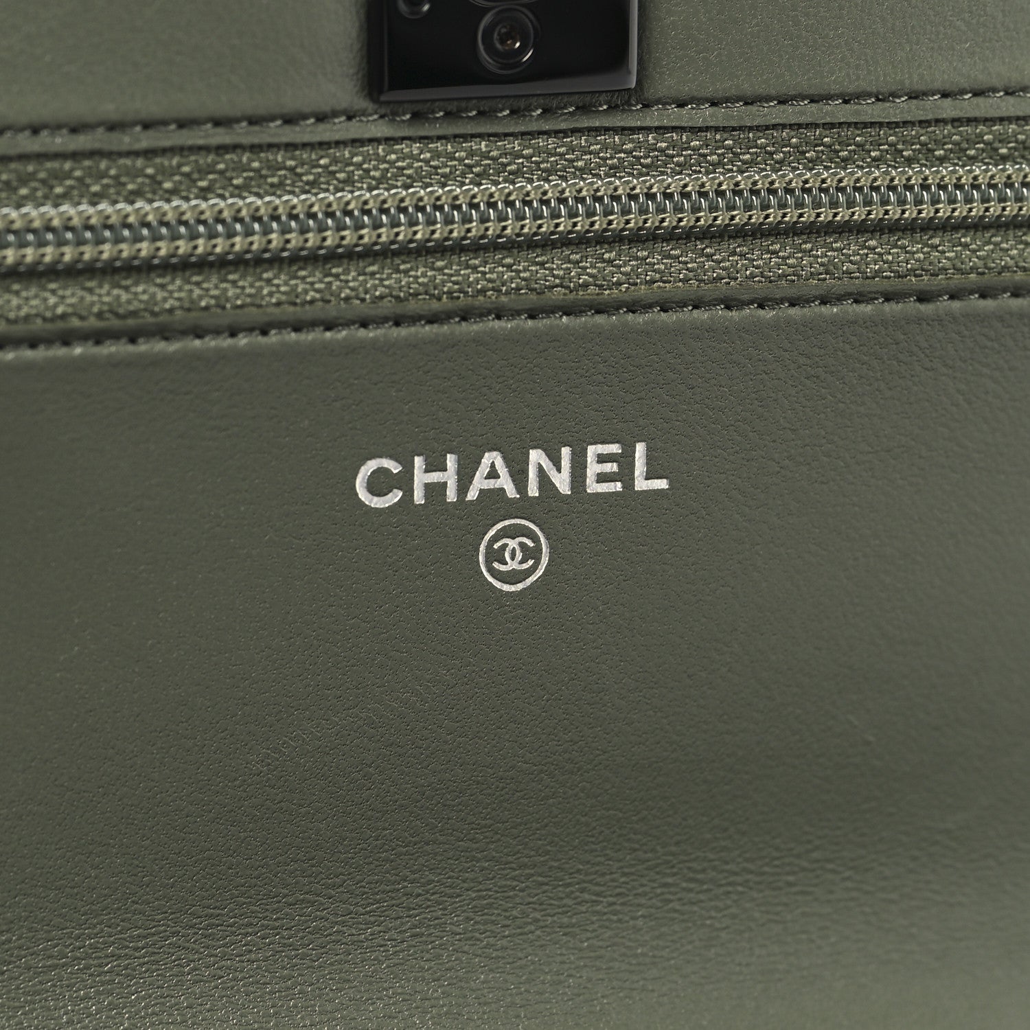 Lambskin Quilted Trendy CC Wallet On Chain WOC Green