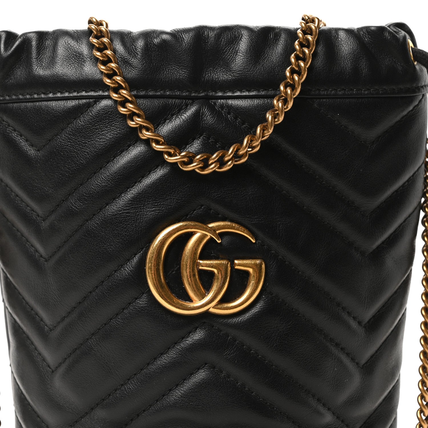 Calfskin Matelasse Mini GG Marmont 2.0 Bucket Bag Black