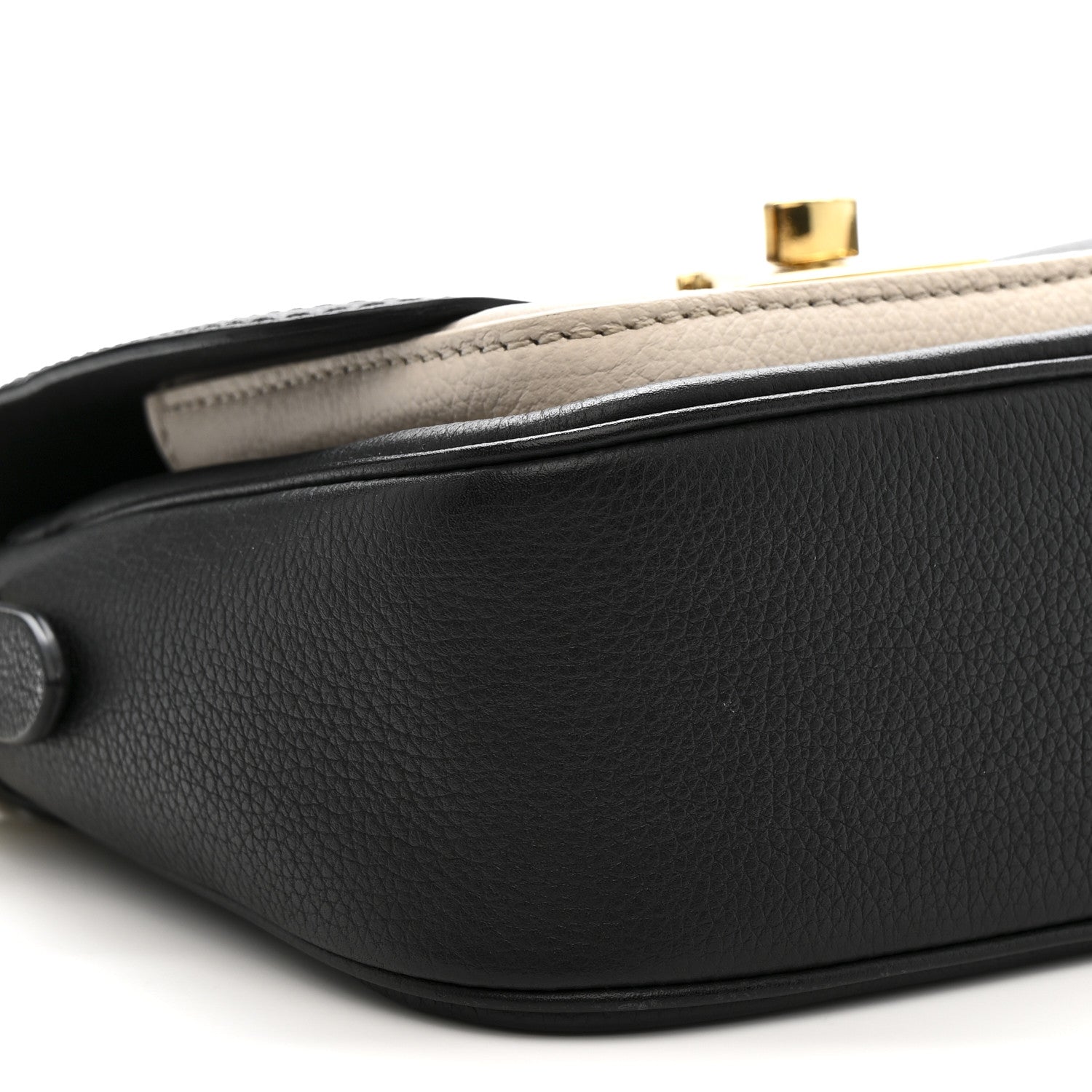 Grained Calfskin Lockme Tender Black