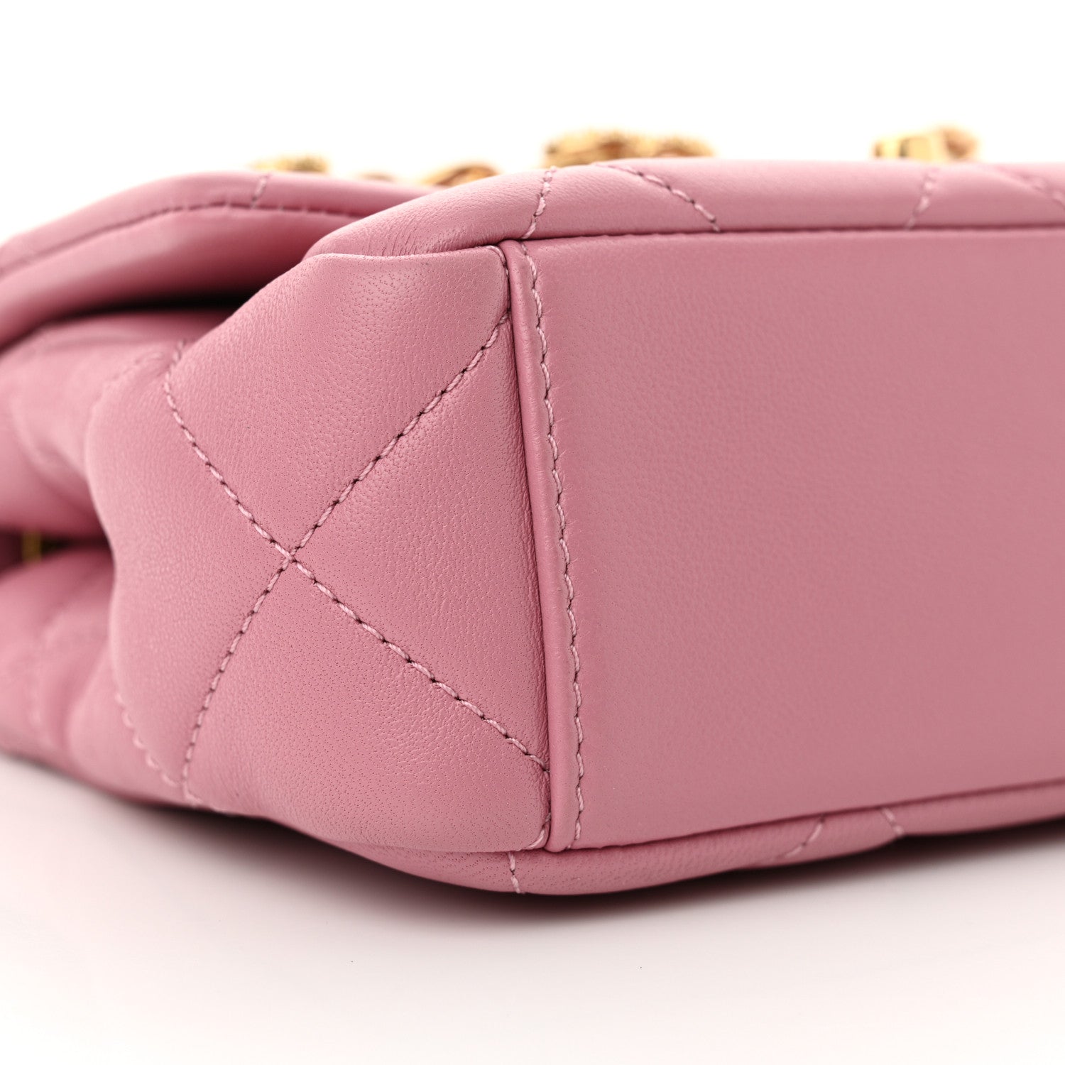 Lambskin Quilted Mini CC Crystal Logo Chain Flap Pink