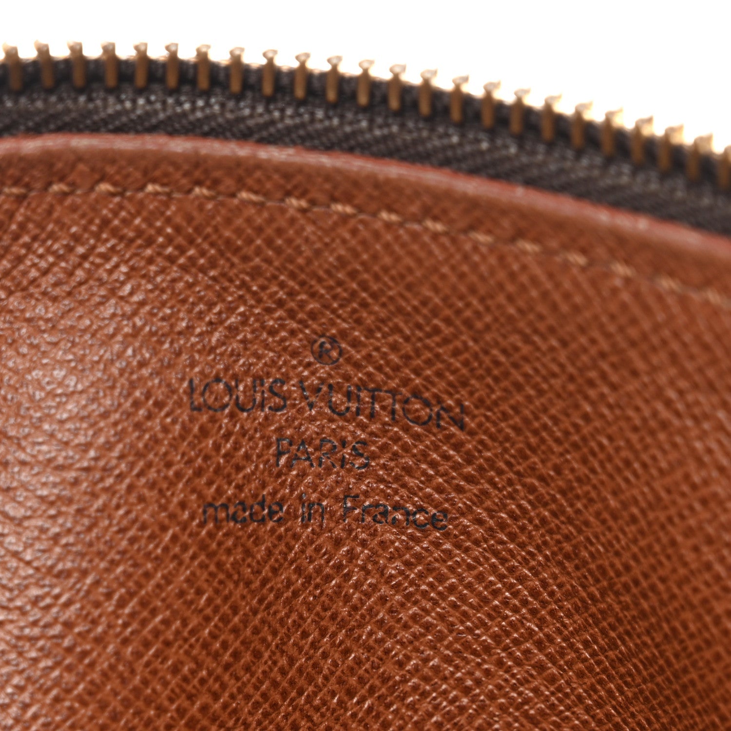 Monogram Papillon 26