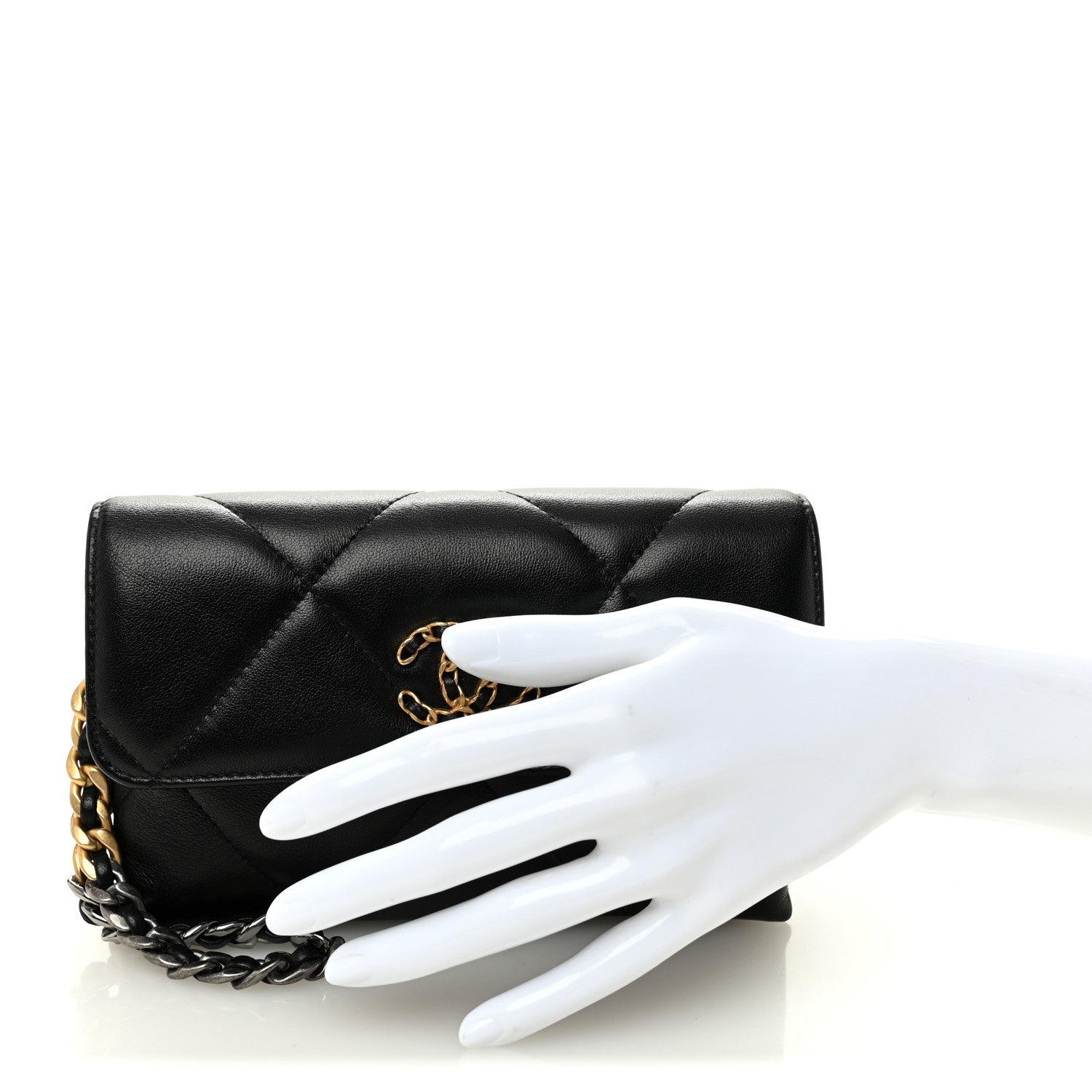 Lambskin Quilted Chanel 19 Flap Clutch Black