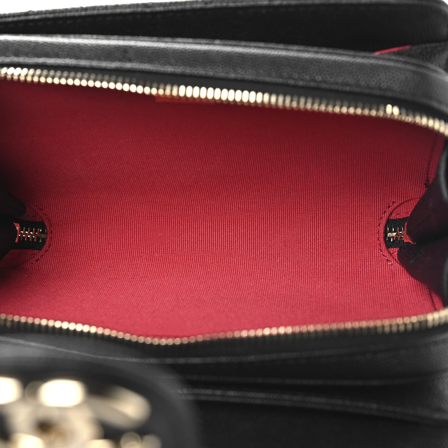 Caviar Quilted Like A Wallet Flap Black
