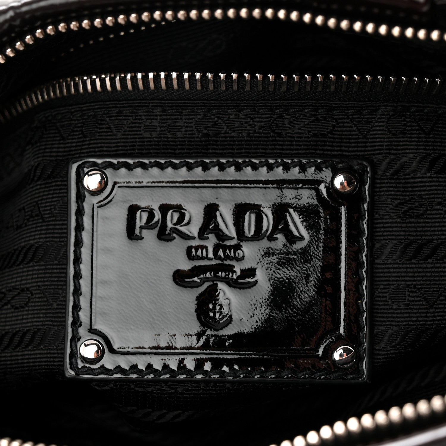 Vernice Sfumata Shoulder Bag Black Nudo