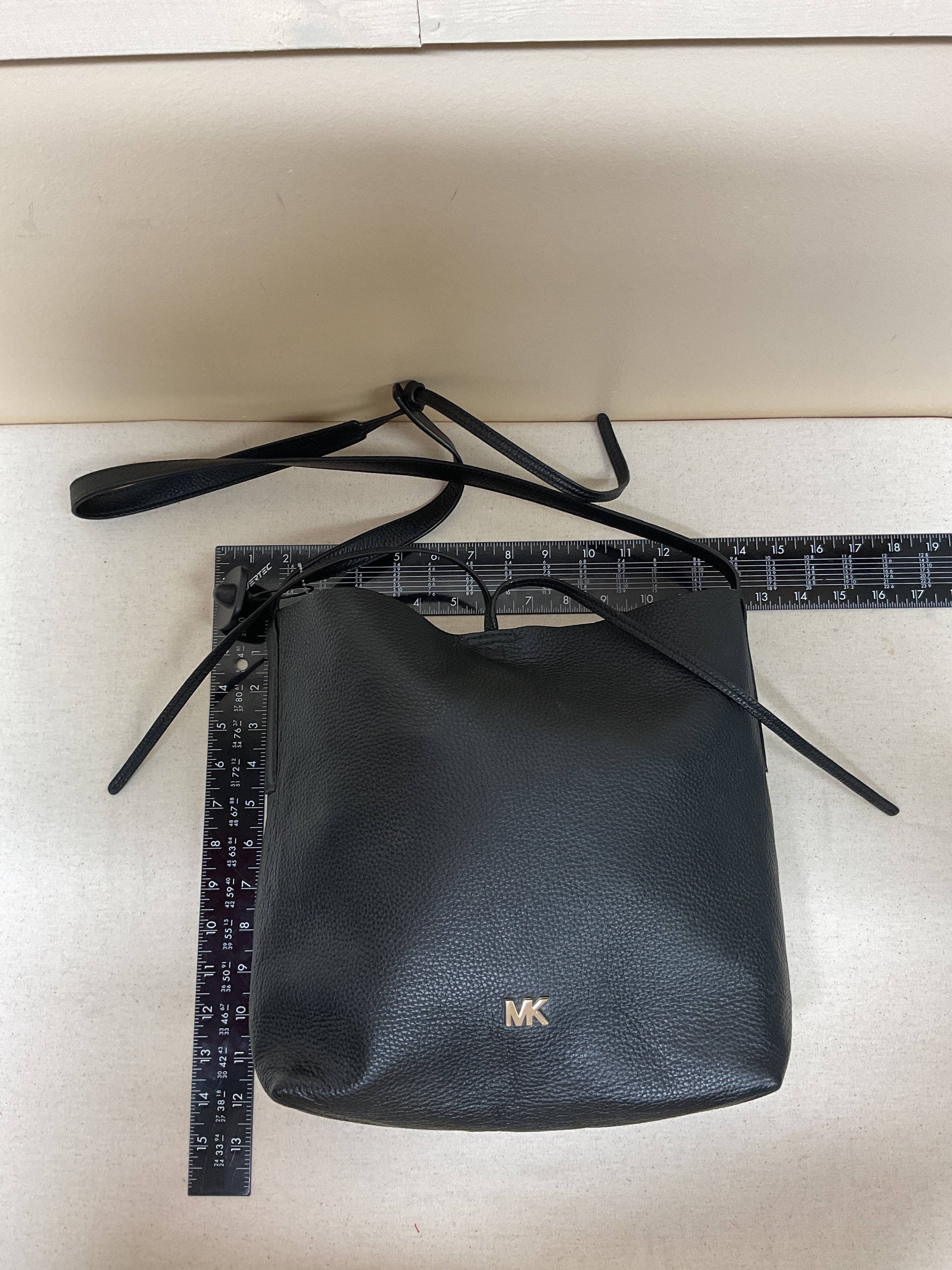 Handbag Designer By Michael Kors In Black, Size:Medium