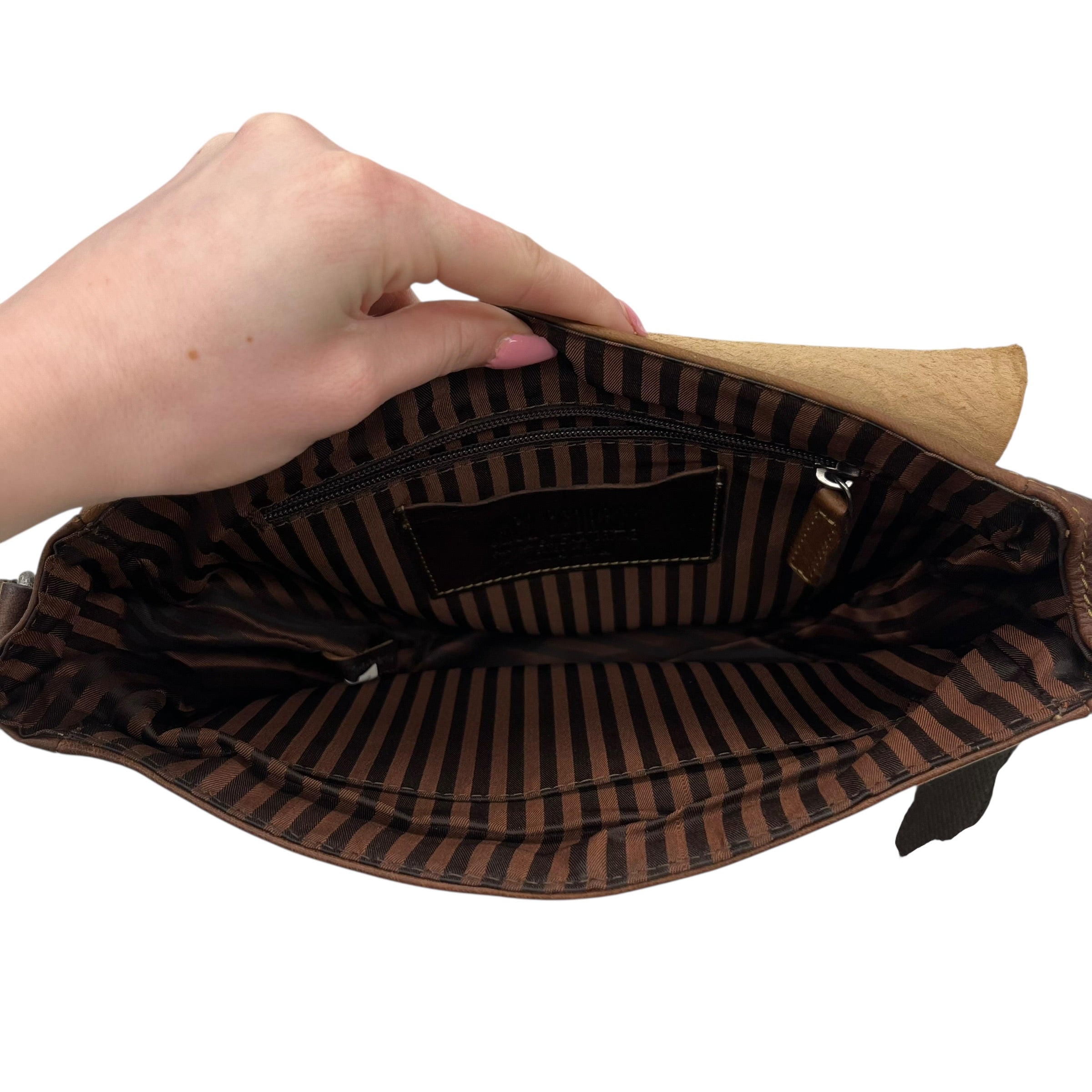 Crossbody Leather By Clothes Mentor In Brown, Size:Medium