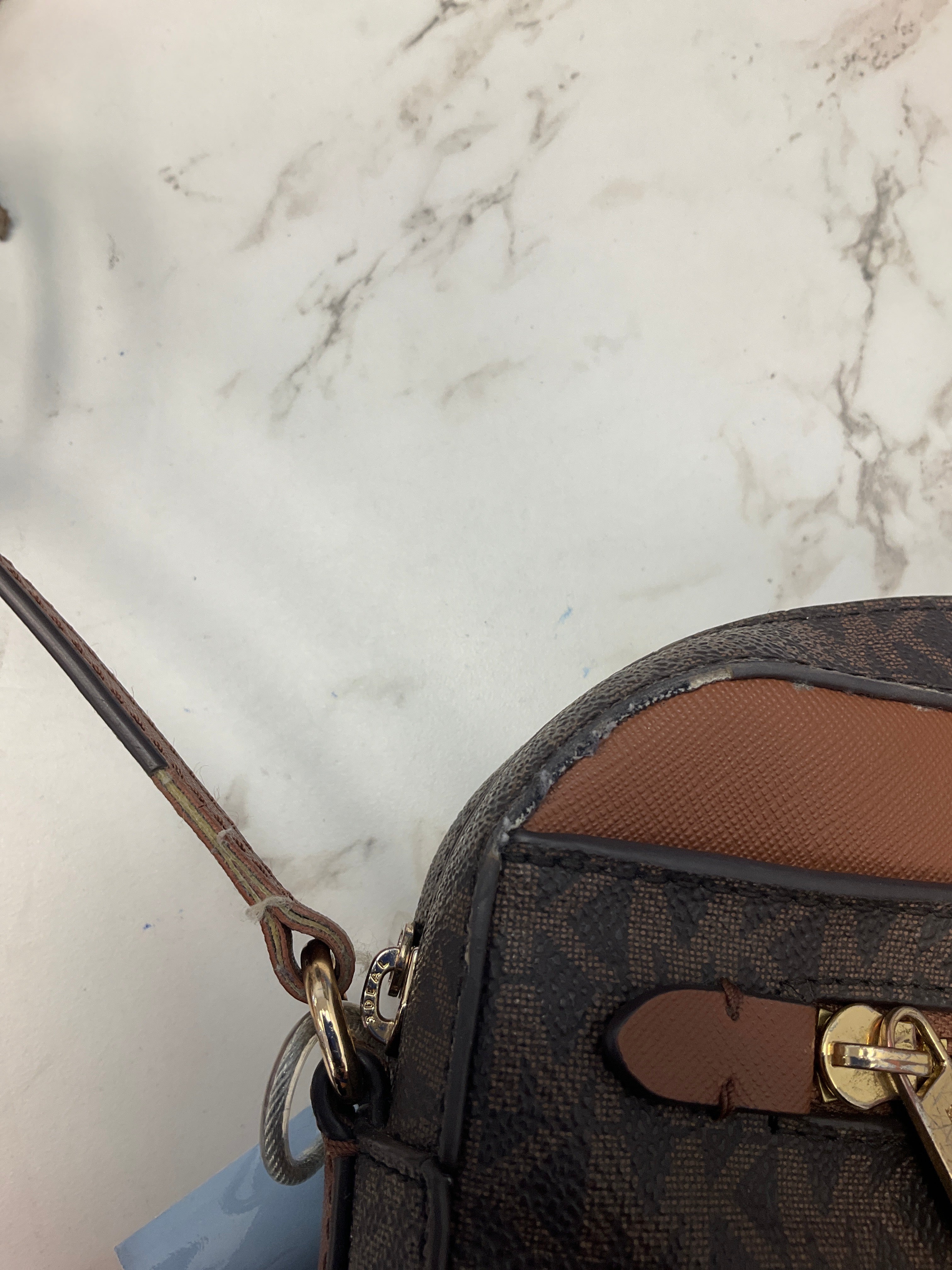 Crossbody Designer By Michael Kors, Size: Medium