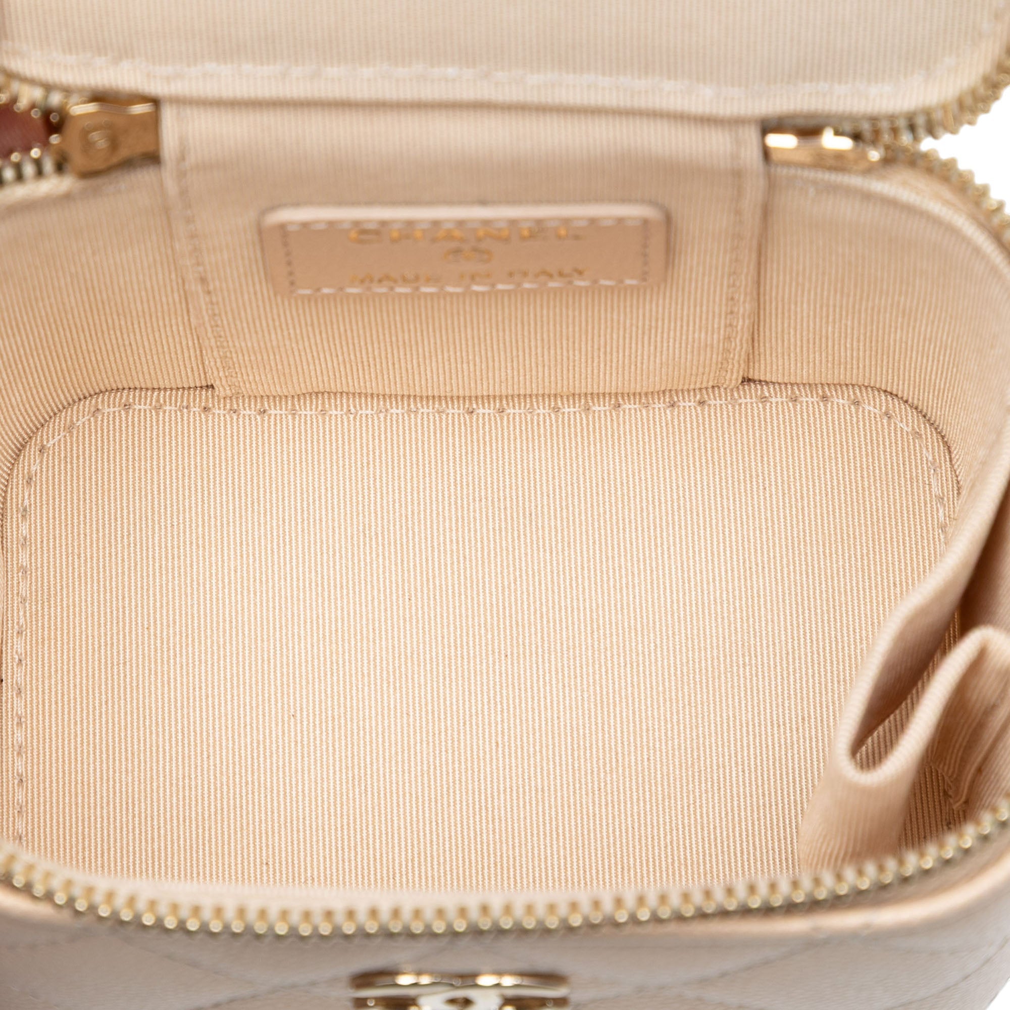 Tiny CC Link Vanity Case with Chain Quilted Caviar Mini