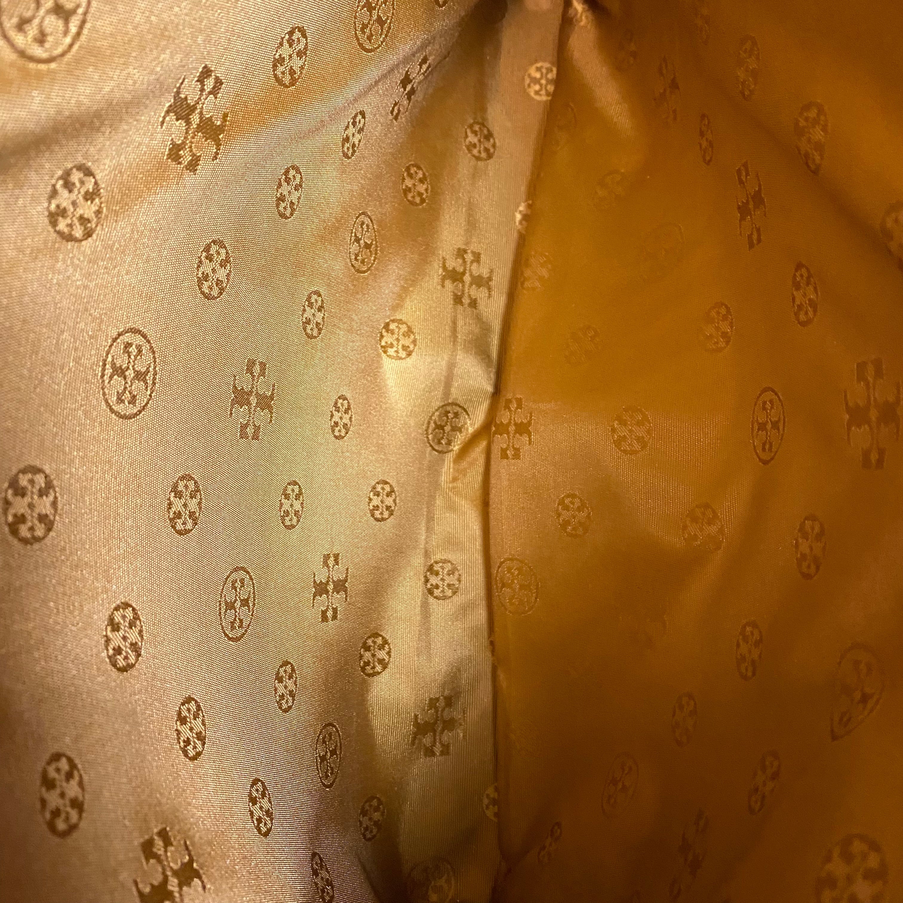 Handbag Designer By Tory Burch, Size: Large