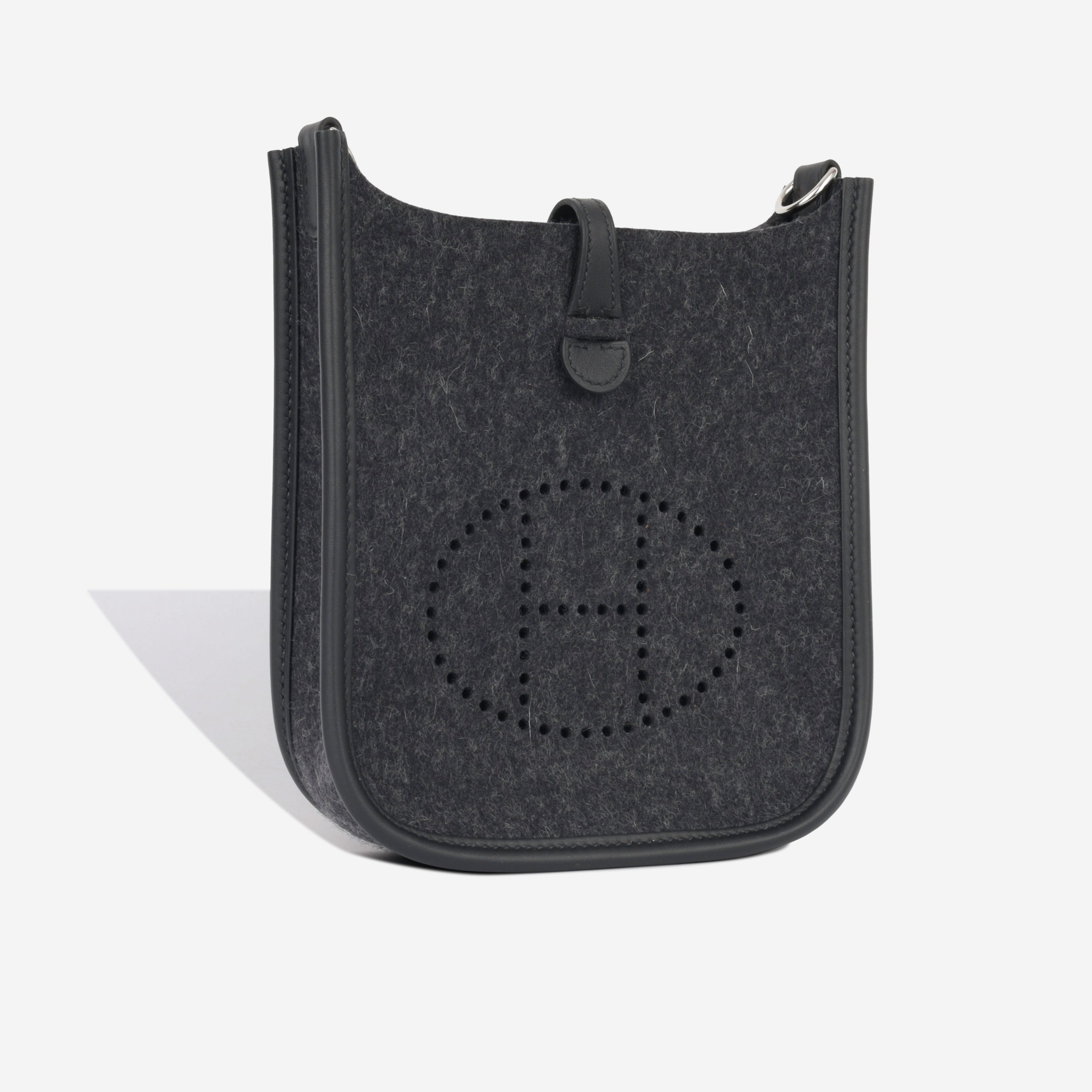 Evelyne TPM - Graphite Wool