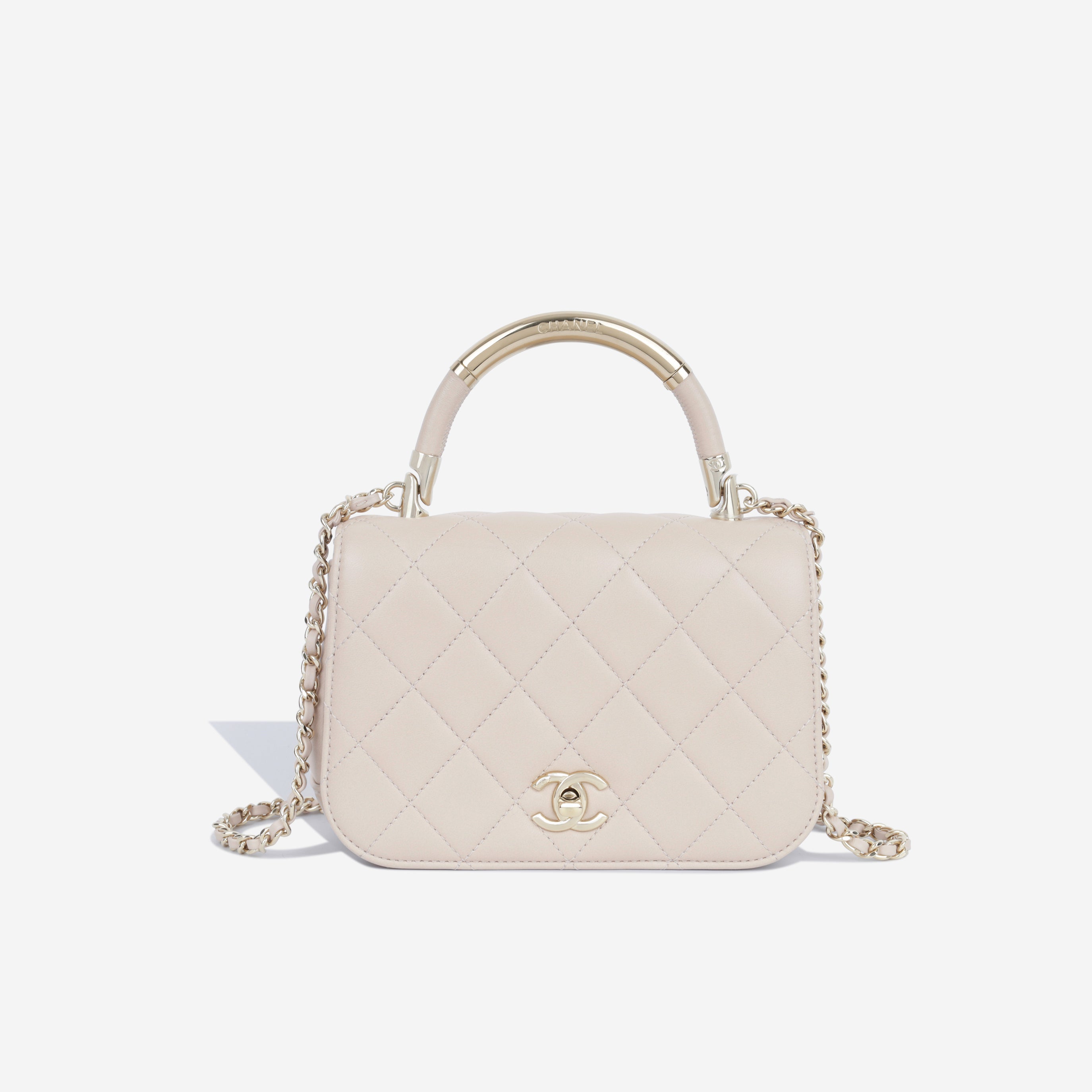 Chic Carry Flap