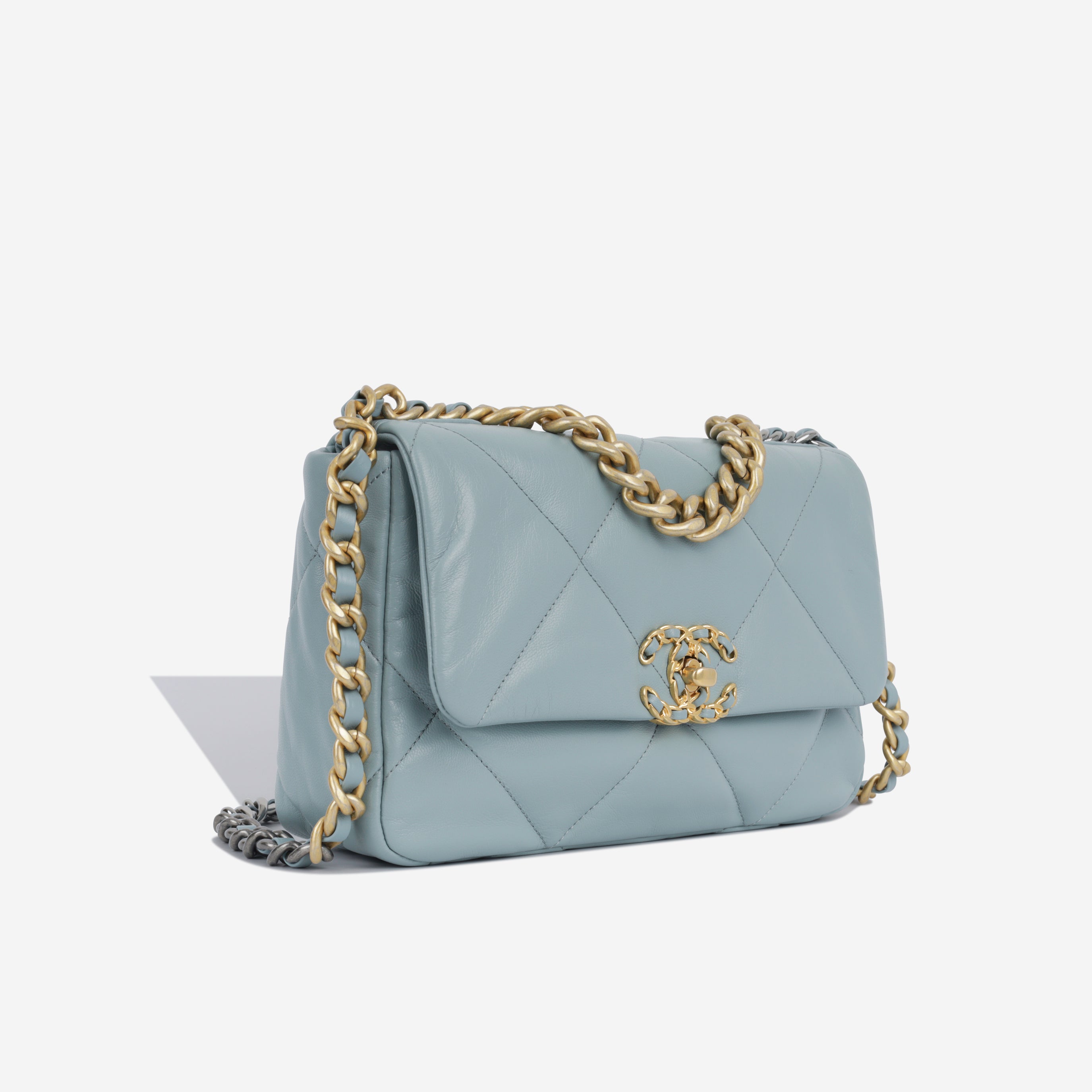 Chanel 19 - Small