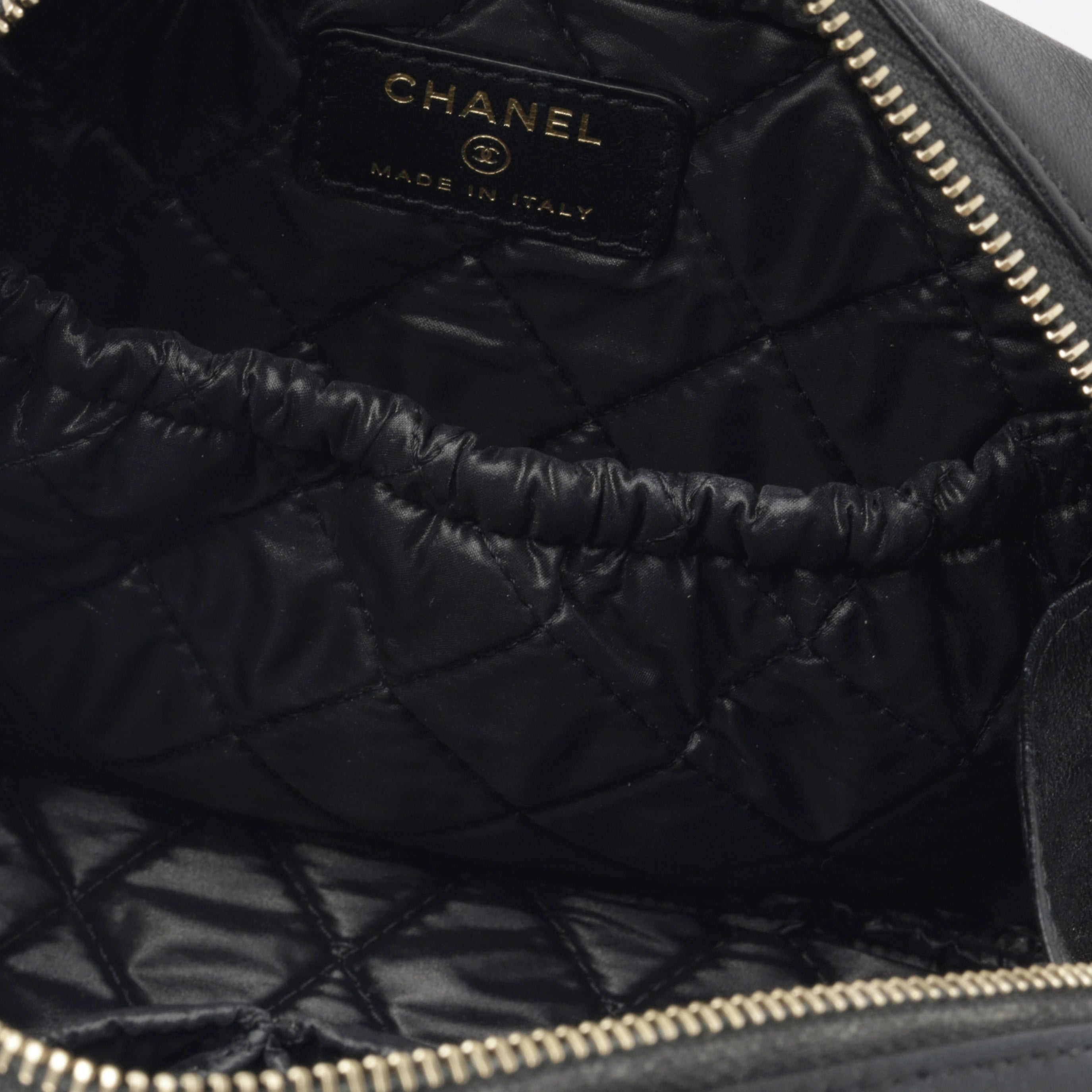 Curvy Cosmetic Pouch