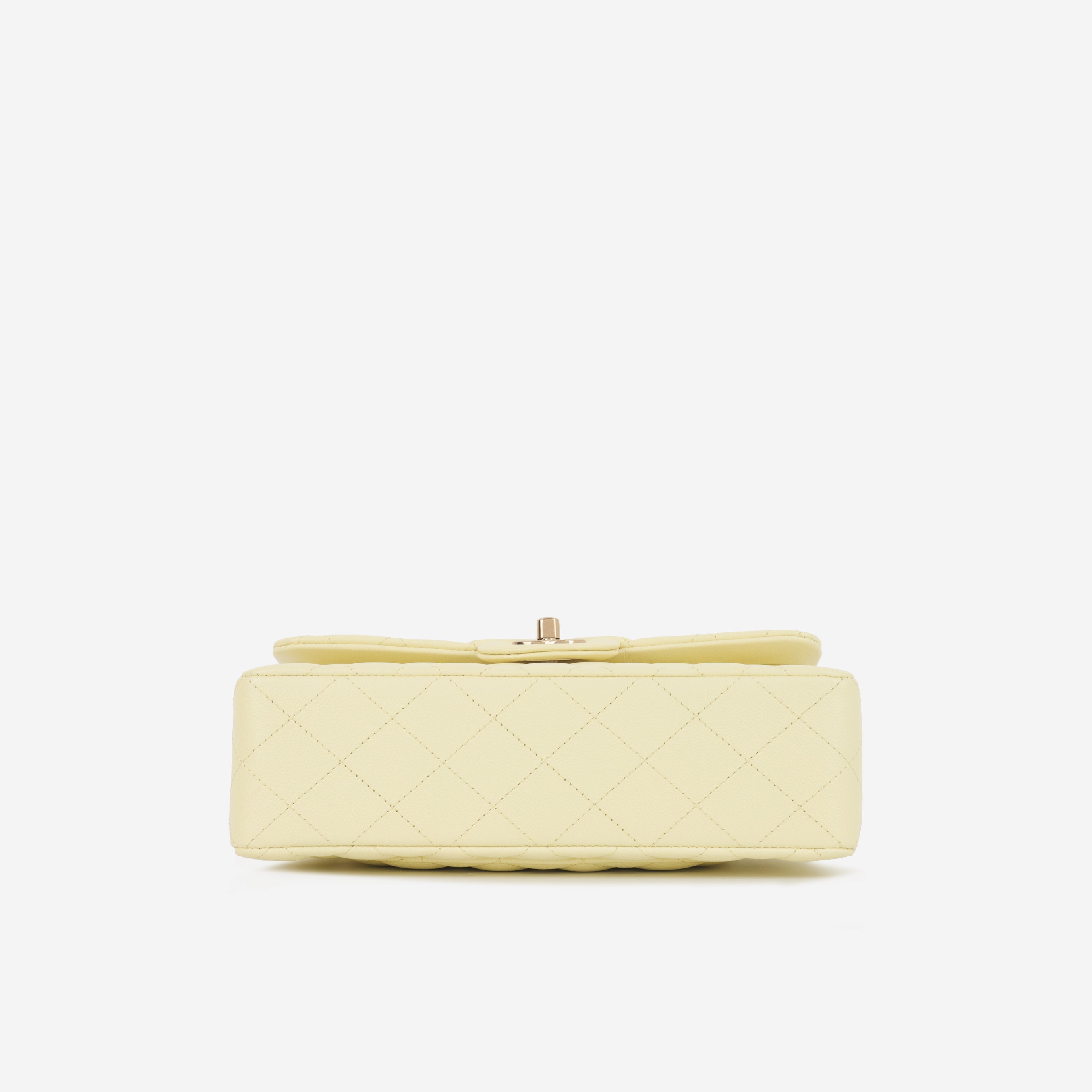 Small Classic Flap