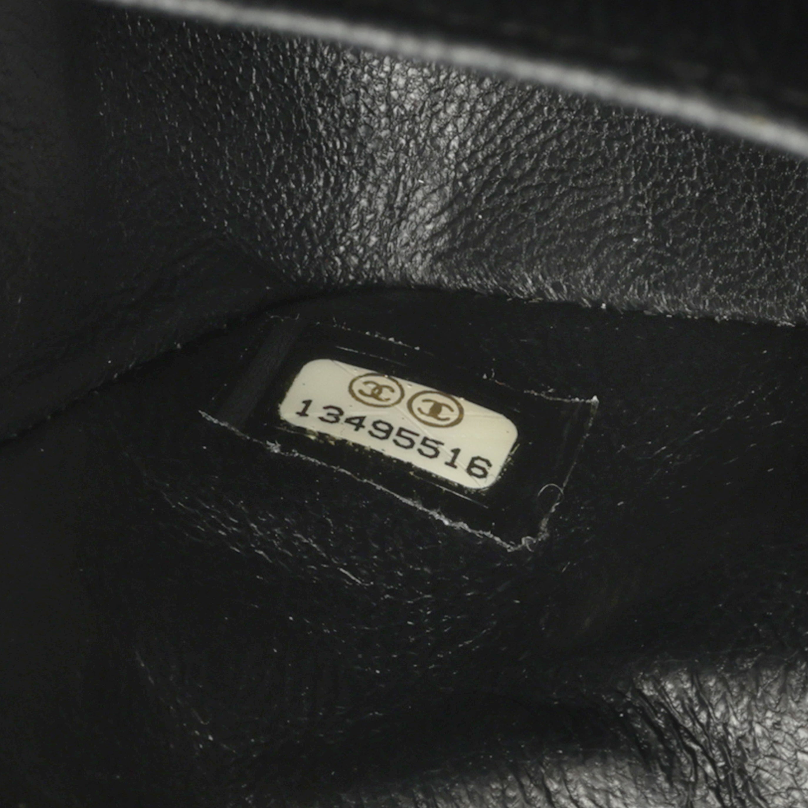 Small Classic Flap
