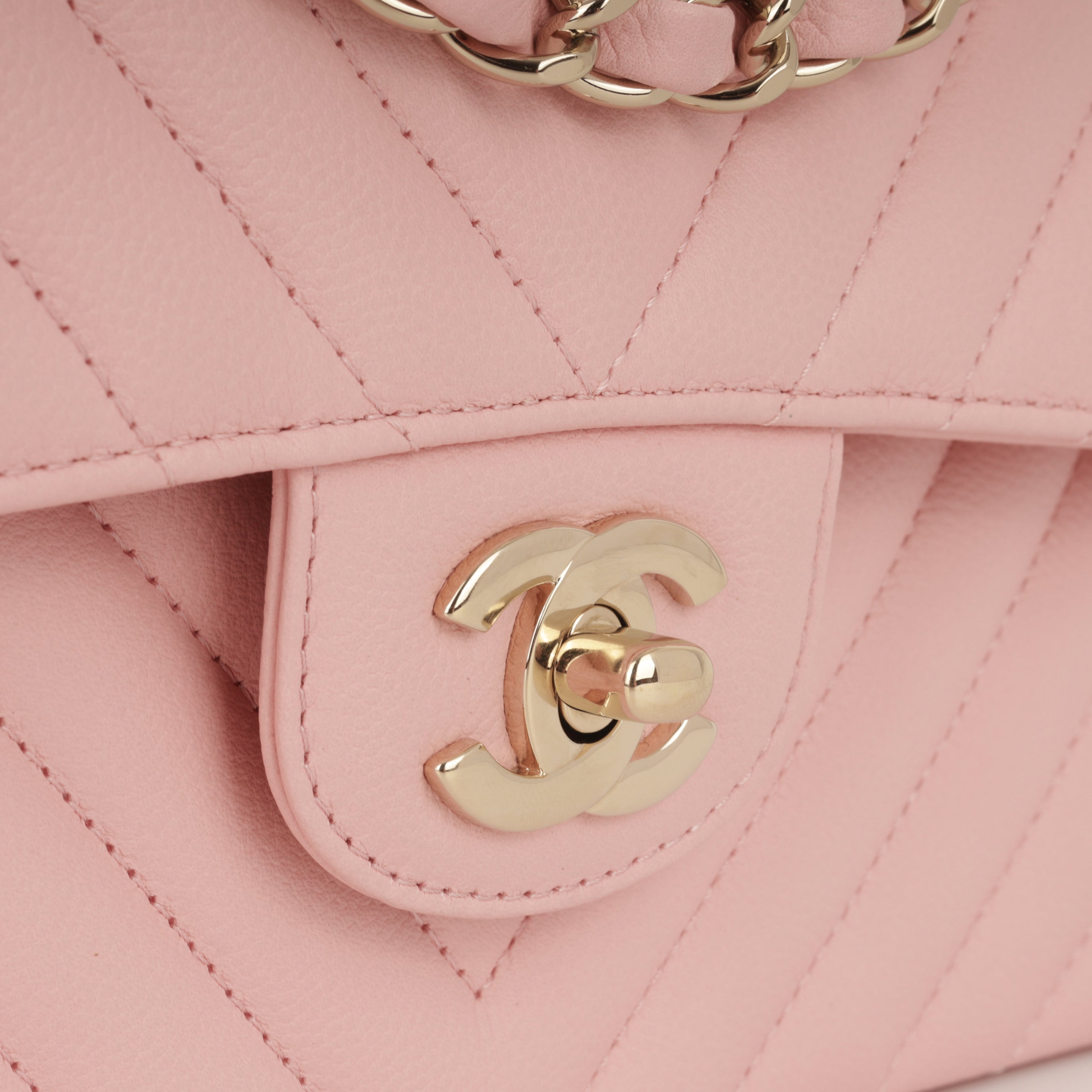 Small Classic Flap - Matte Pink Chevron | Gold Hardware