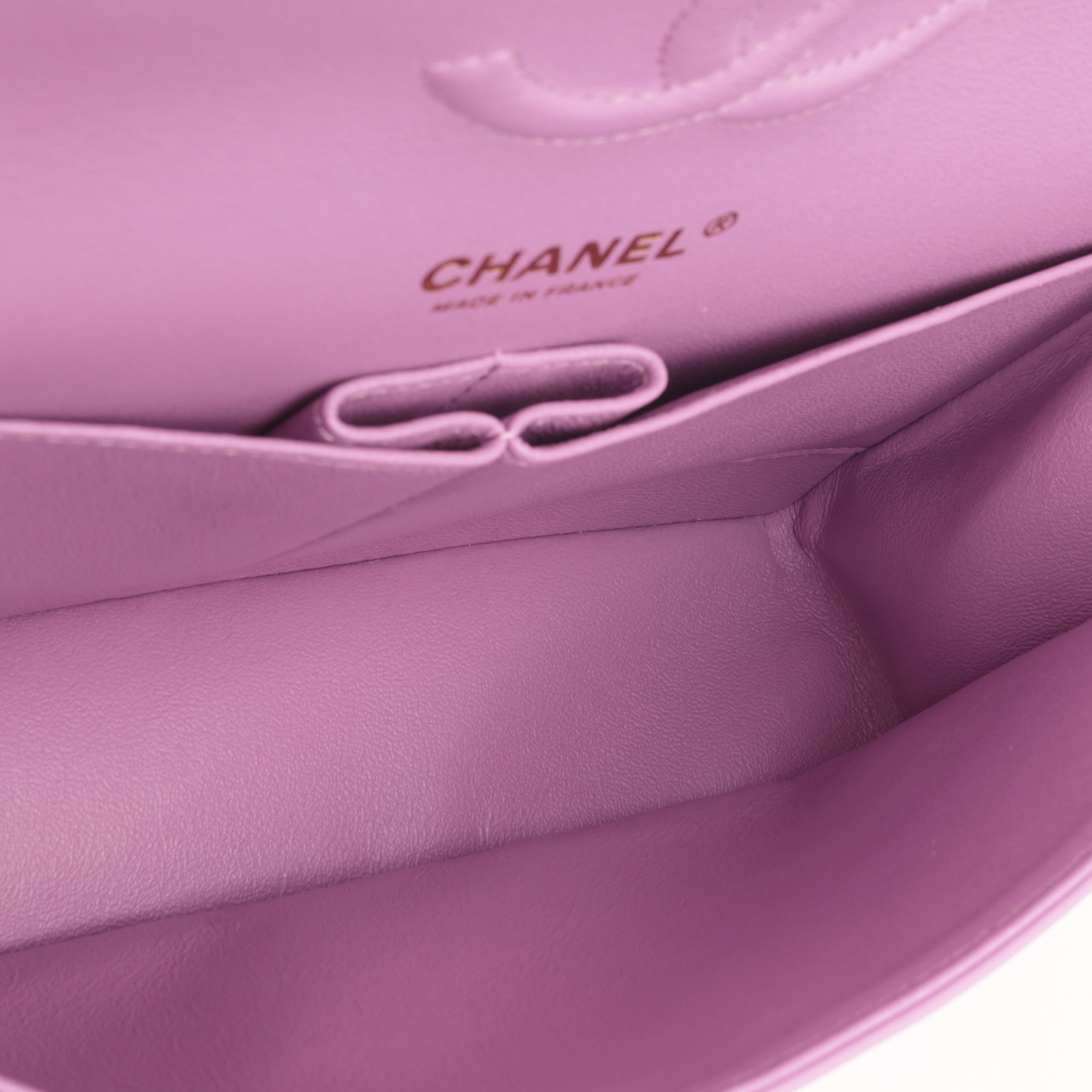Medium Classic Flap Bag