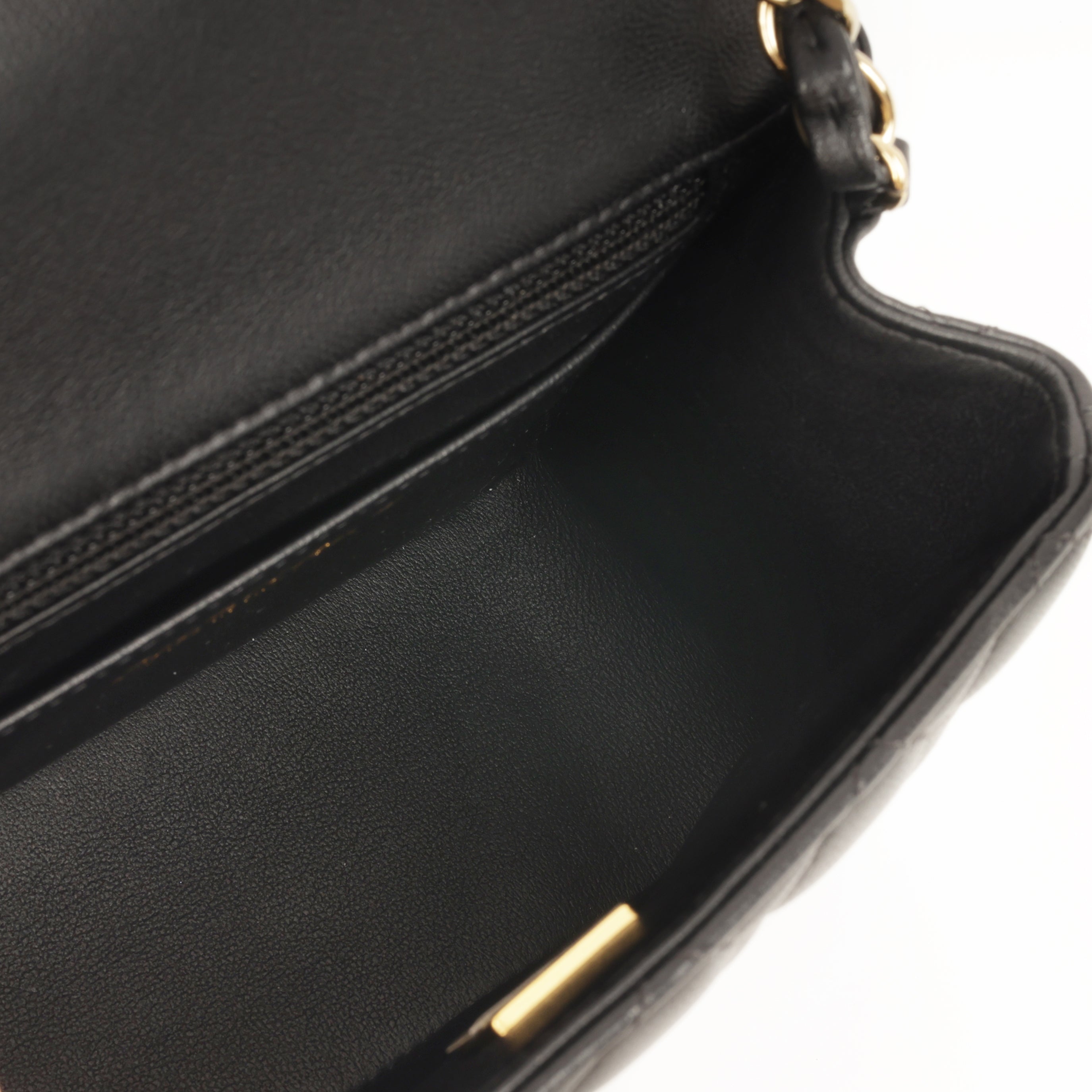 Mini Square Classic Flap