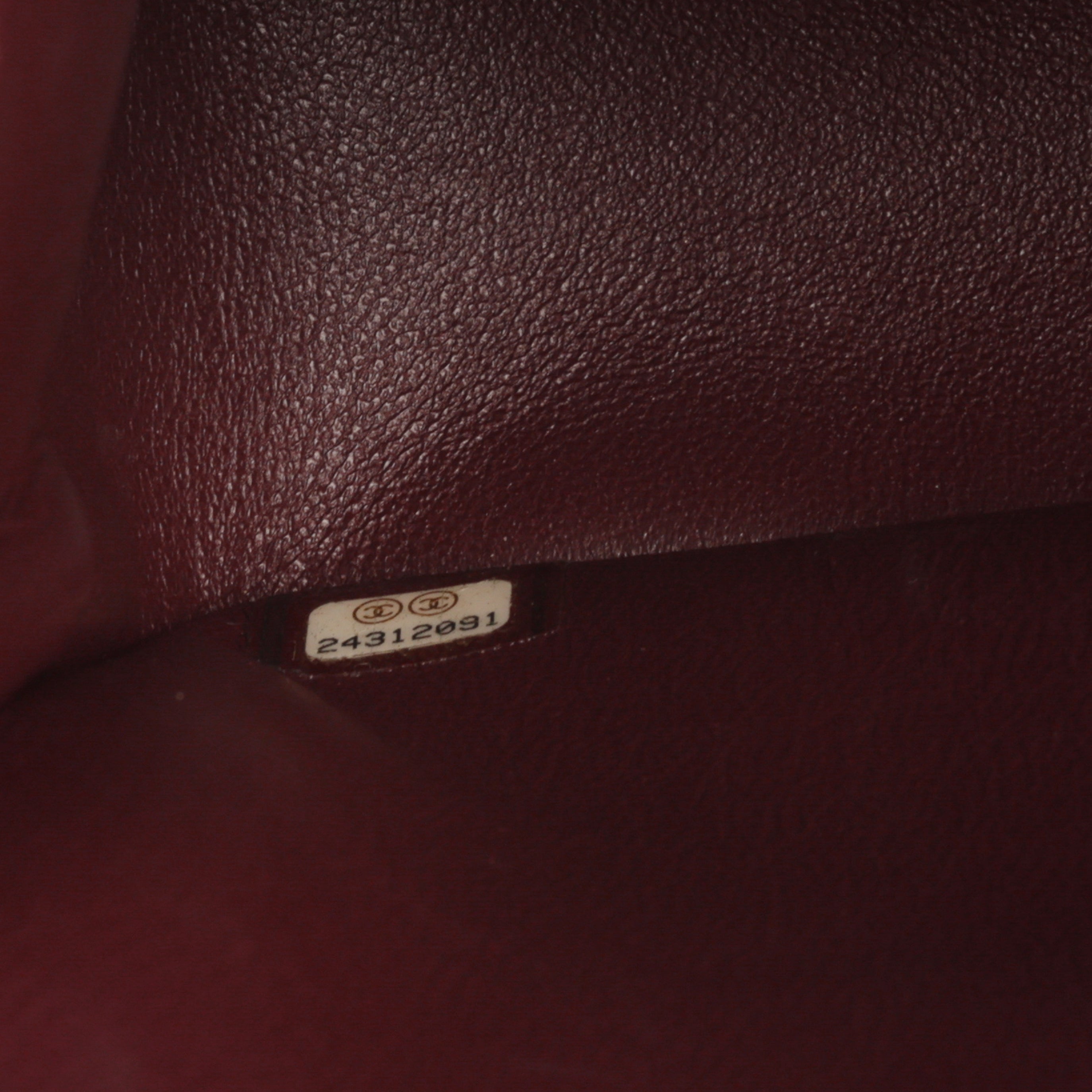 Jumbo Classic Flap