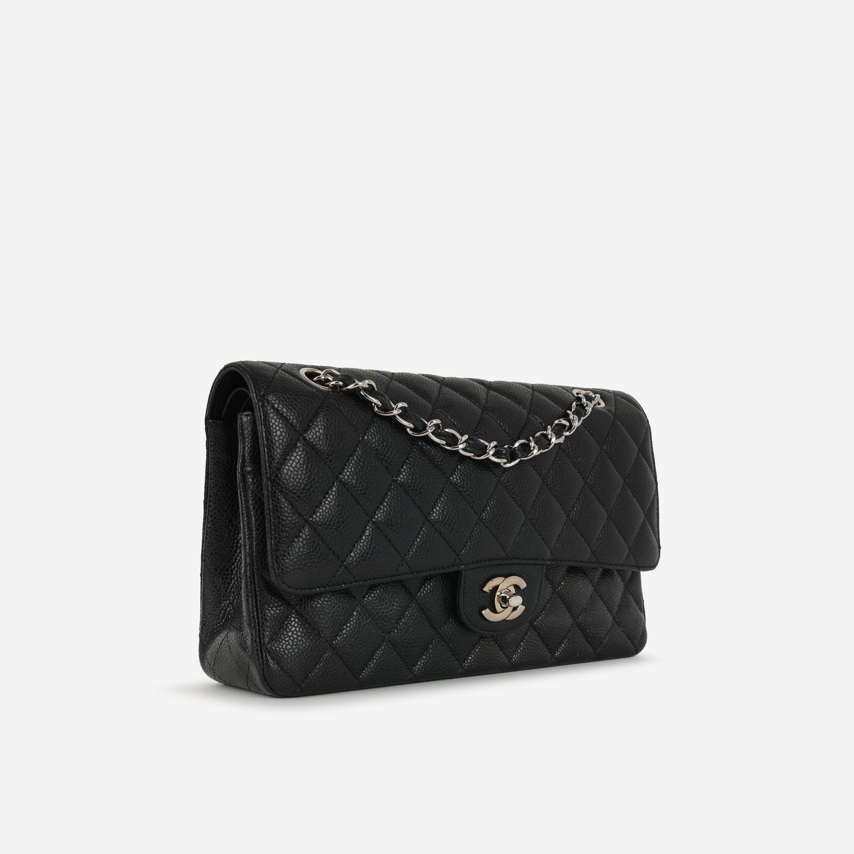 Medium Classic Flap
