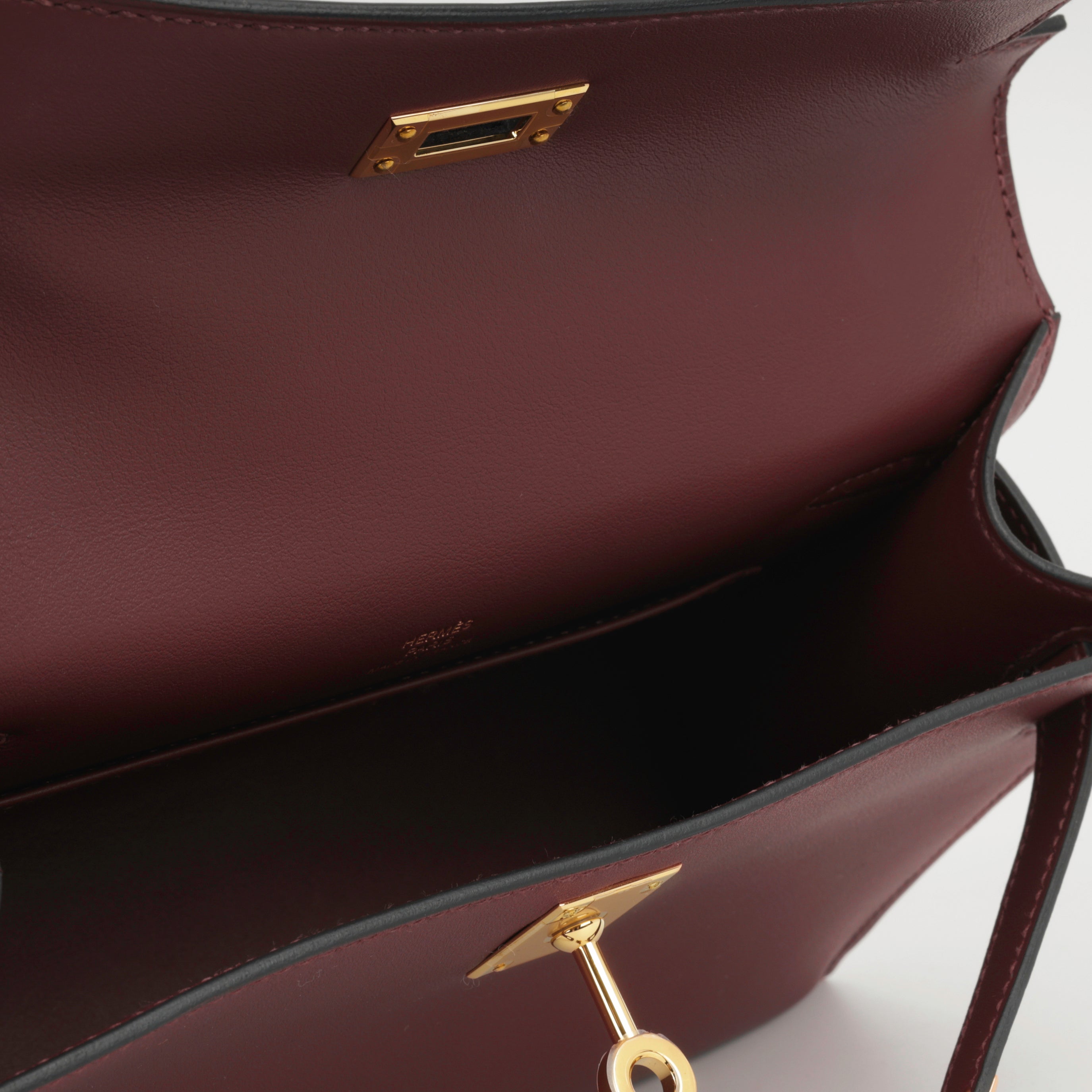 Kelly Pochette