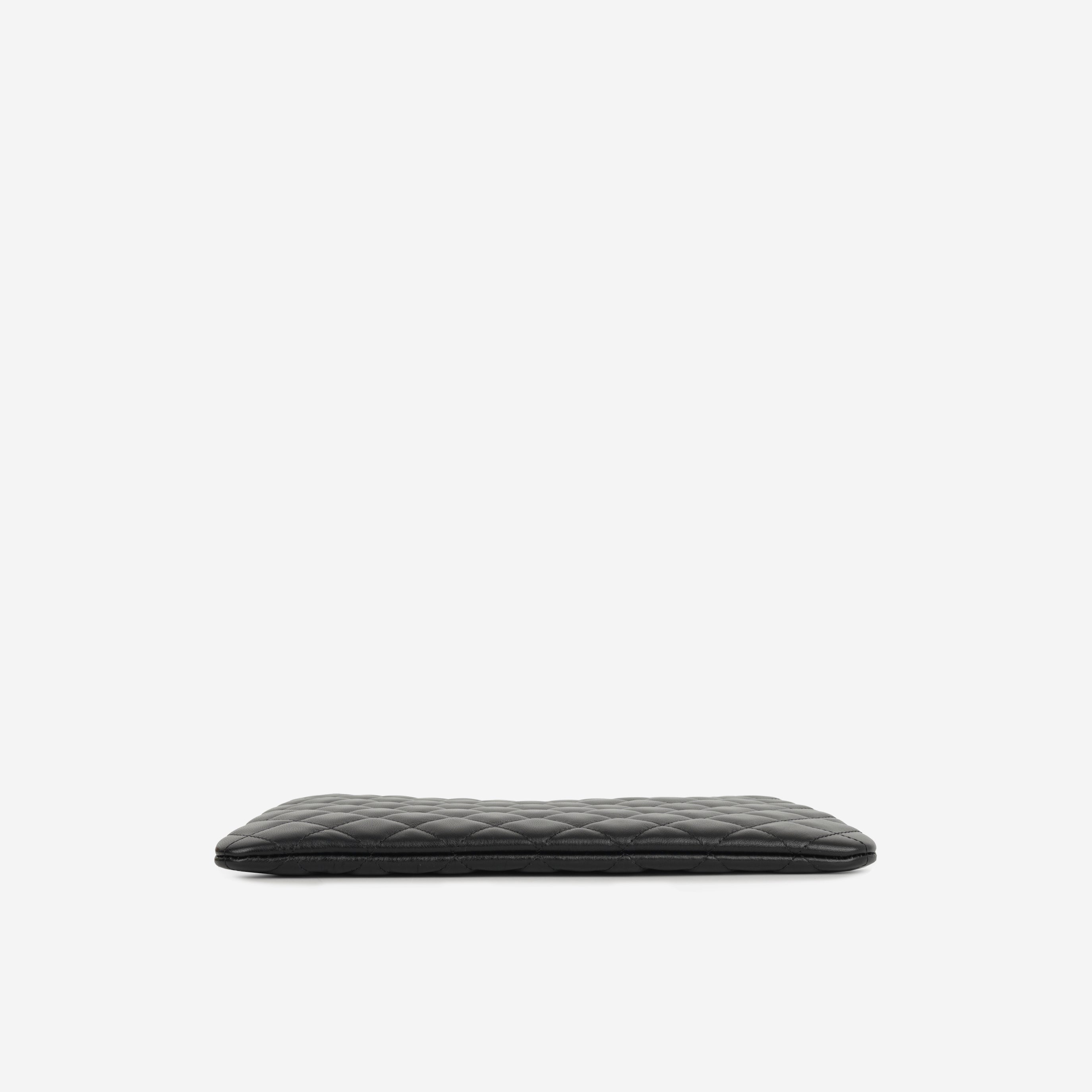 Medium O Case