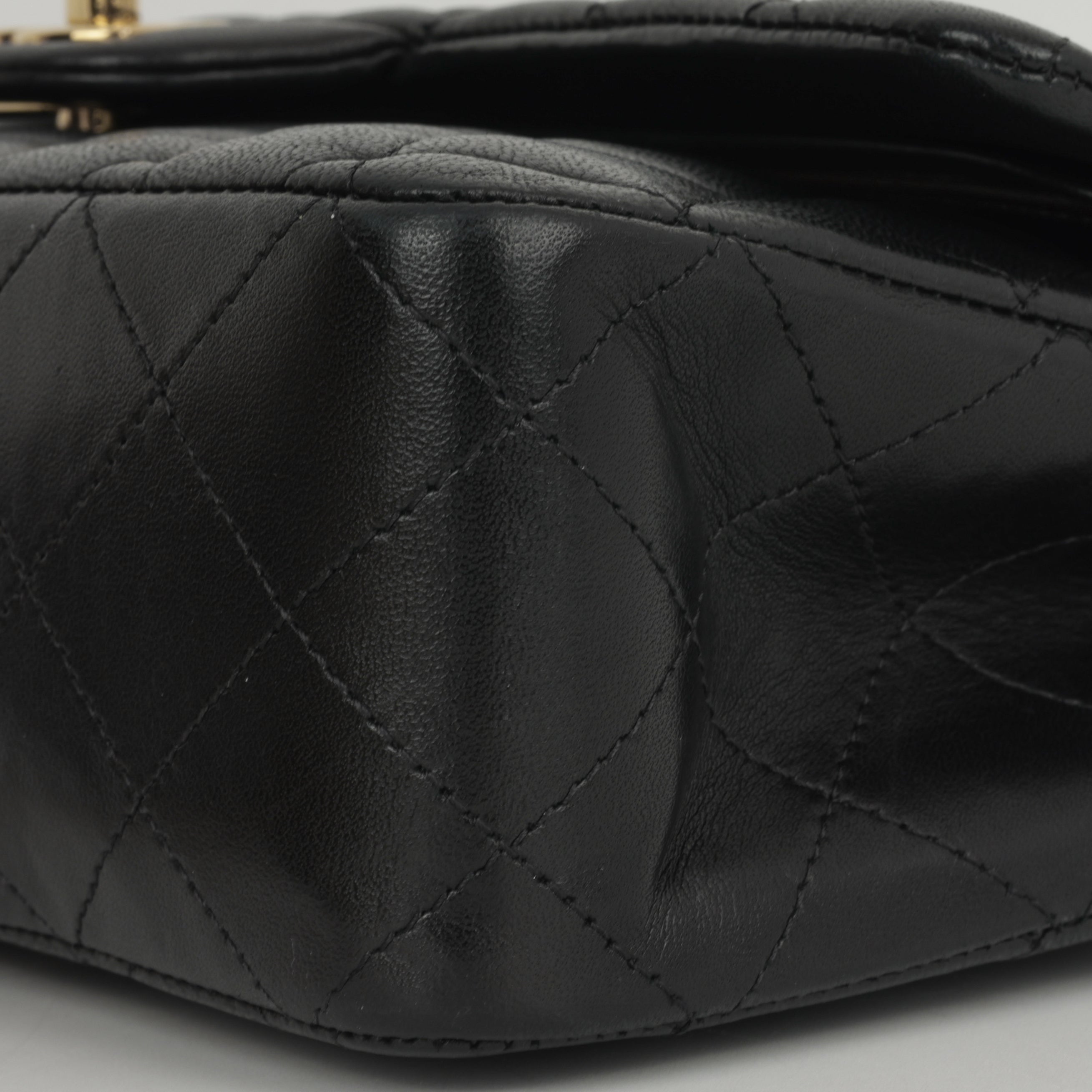 Chanel Medium Classic Flap - Black Lambskin | Gold Hardware
