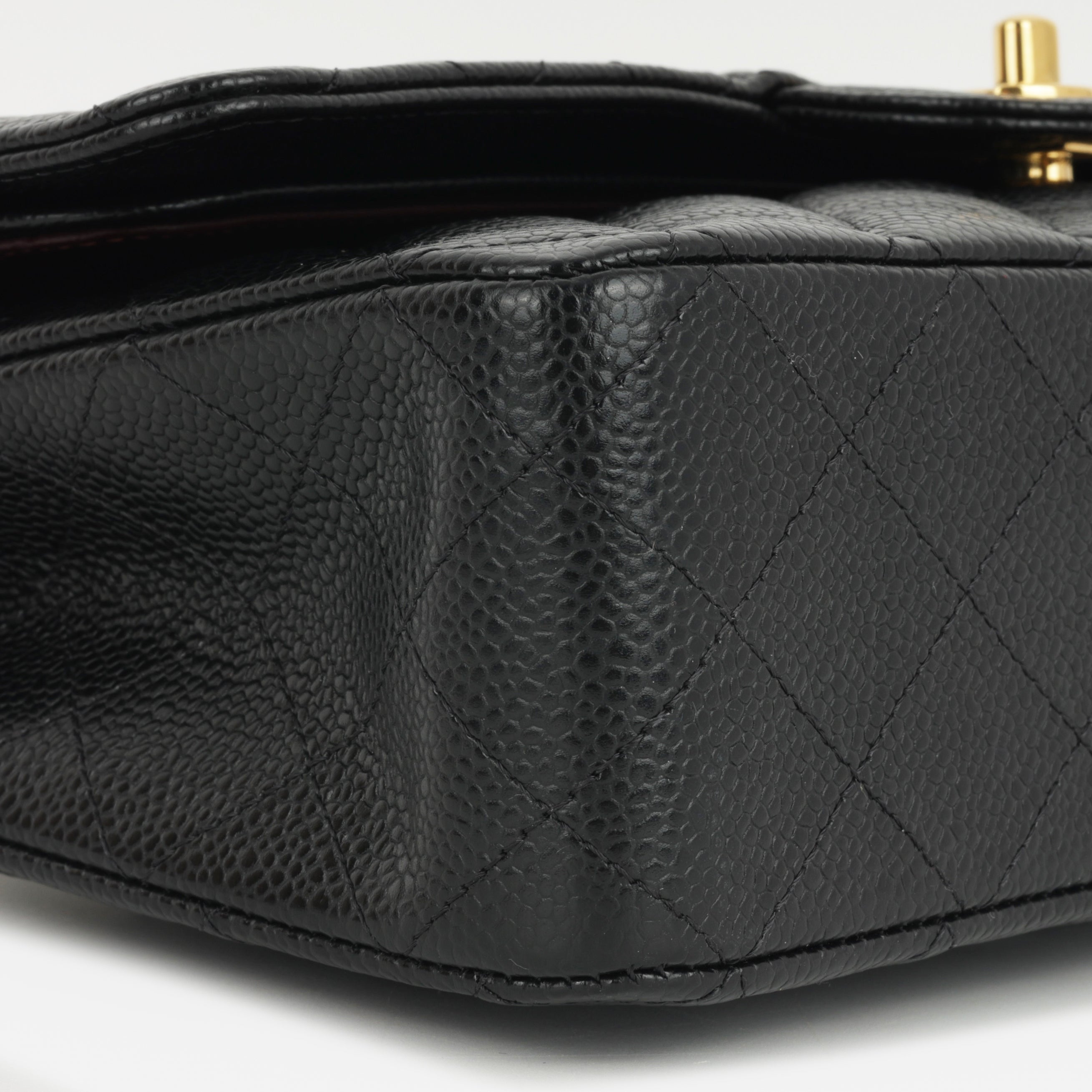 Chanel Medium Classic Flap - Black Caviar | Gold Hardware (2022)