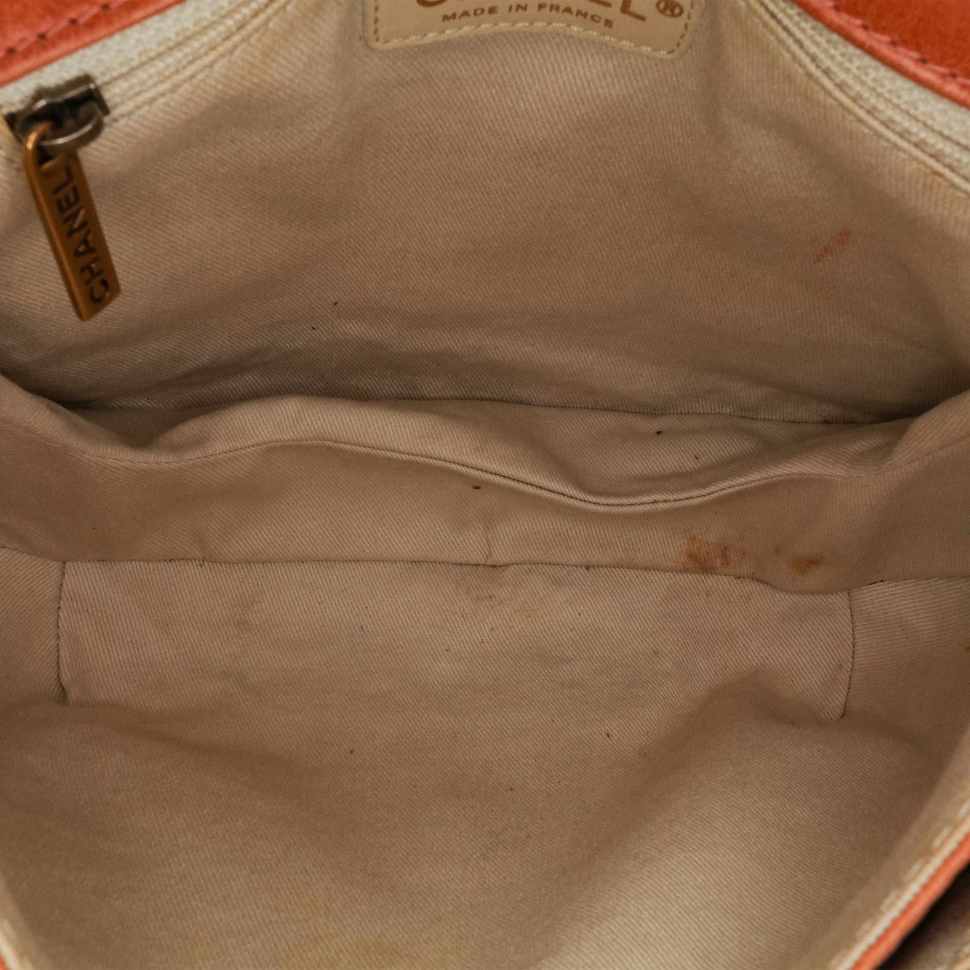 Dubai Messenger Bag Quilted Aged Calfskin Medium