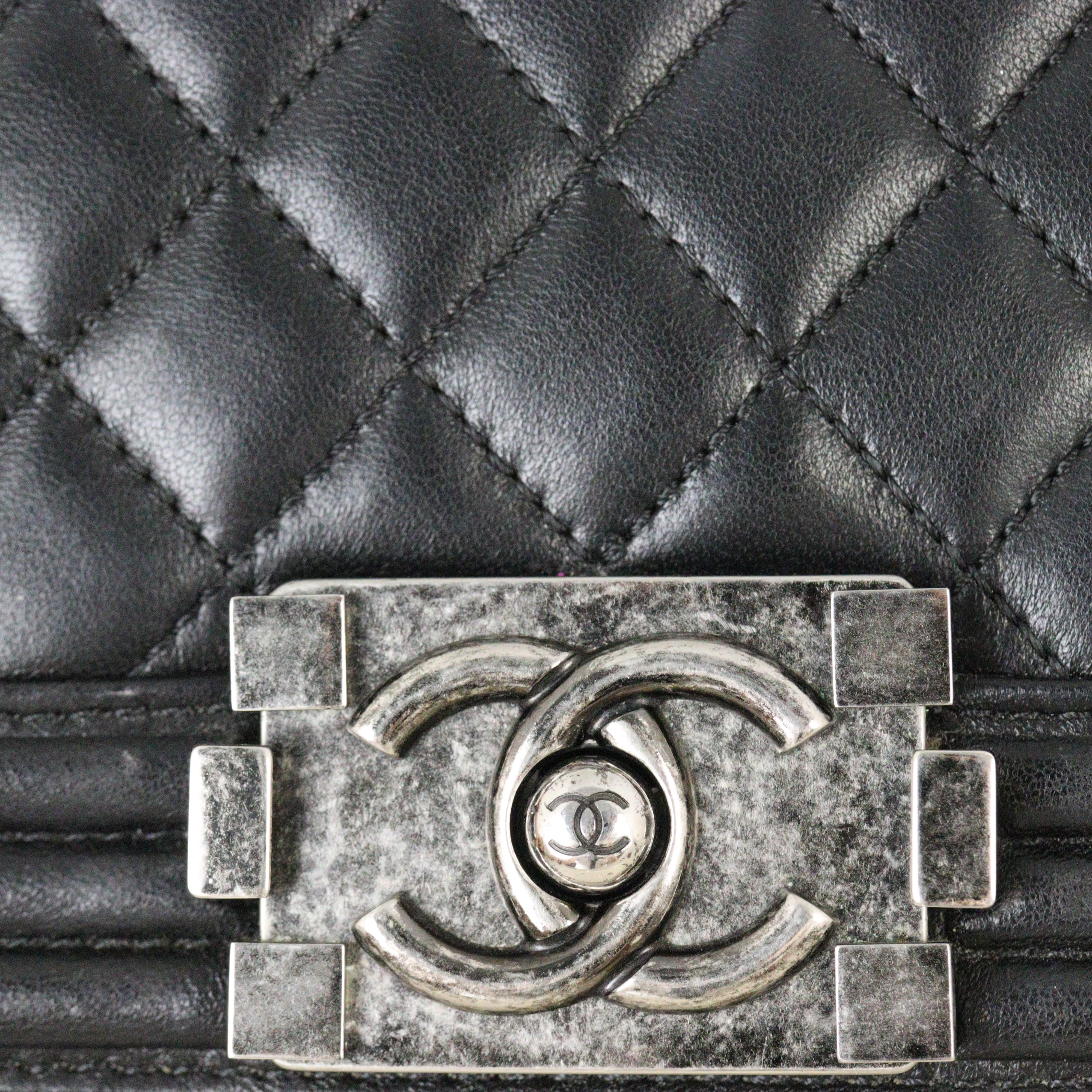 Chanel Boy Old Medium