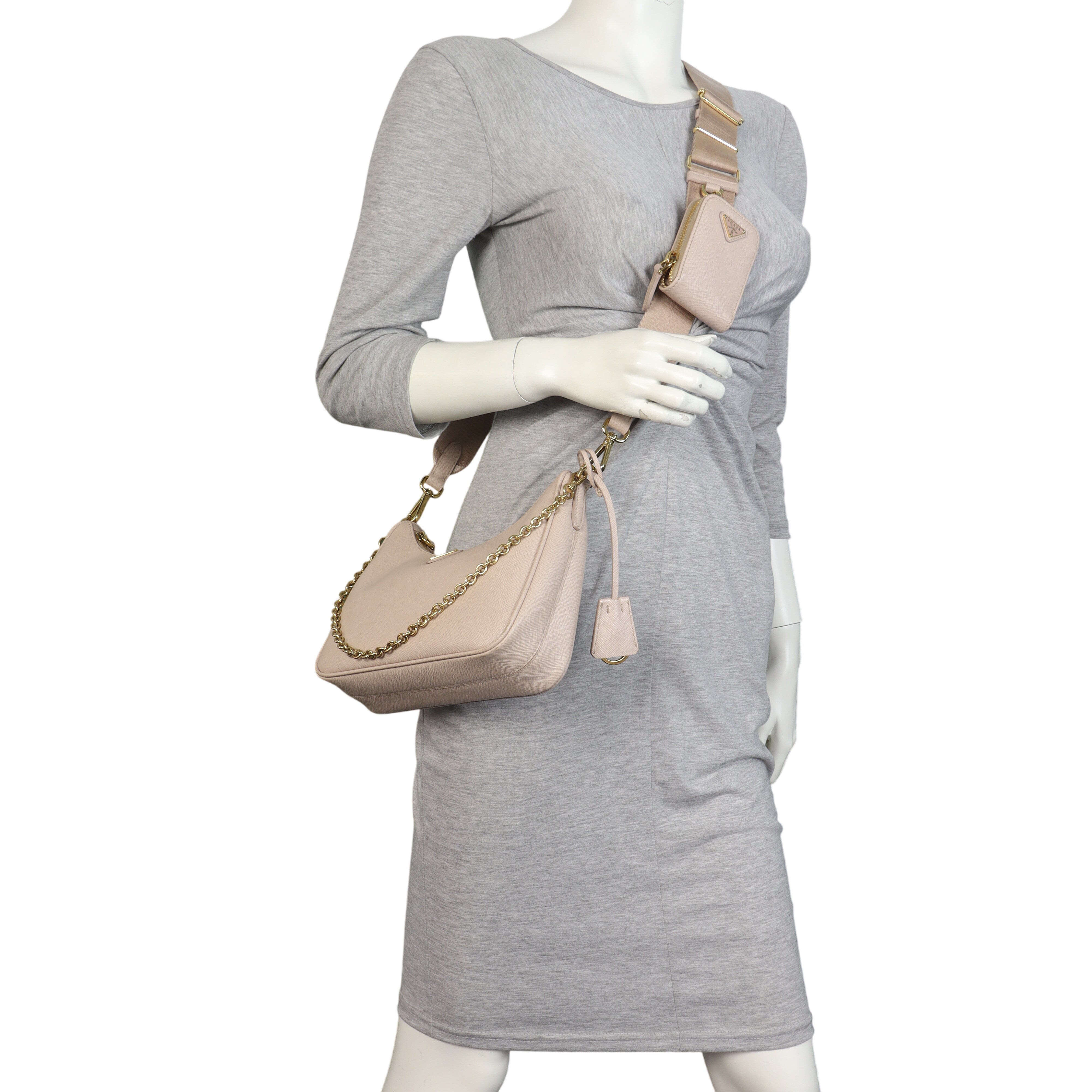 Prada Re-edition 2005 Saffiano Shoulder Bag