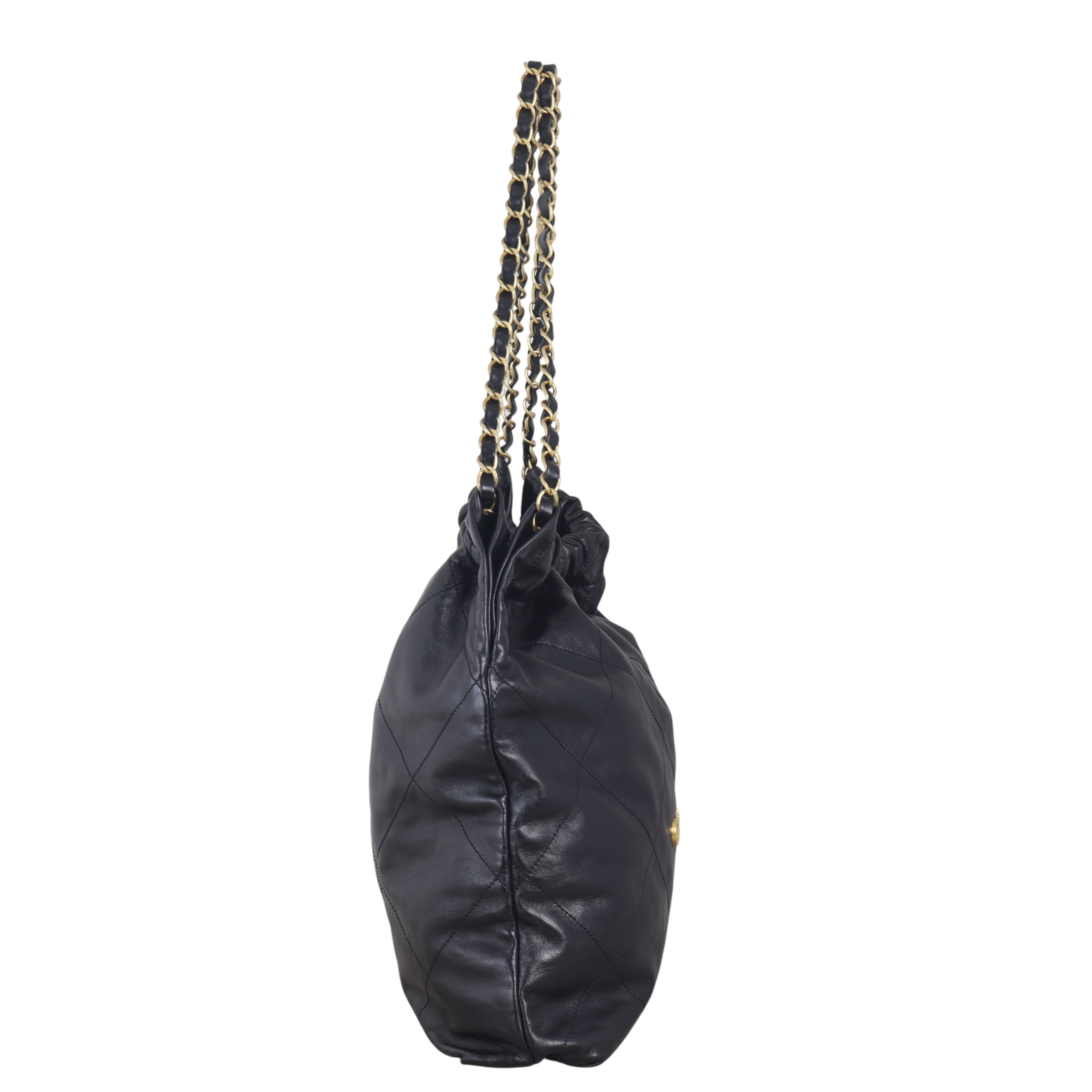 Chanel 22 Hobo Medium