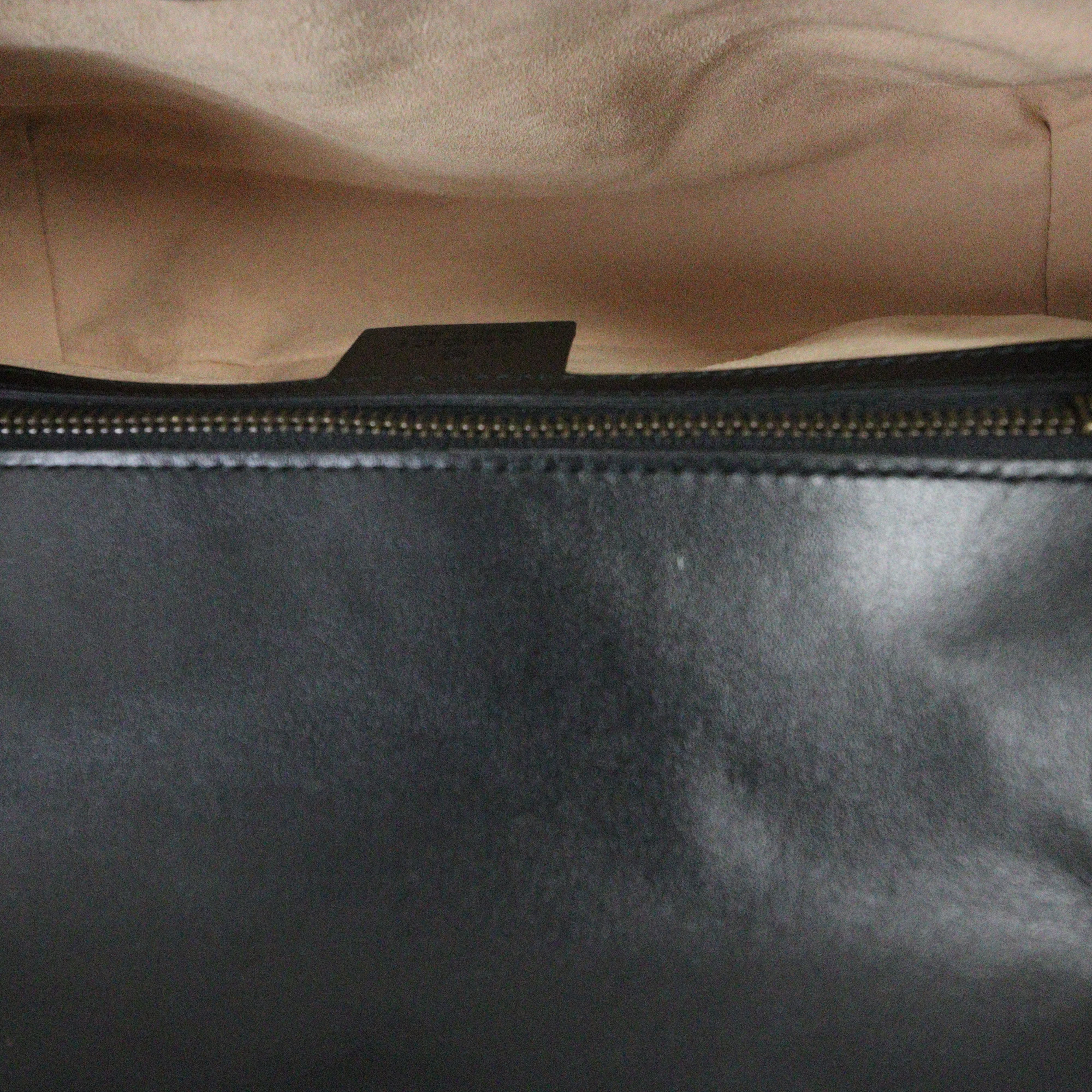 Gucci GG Marmont Matelasse Medium Shoulder Bag