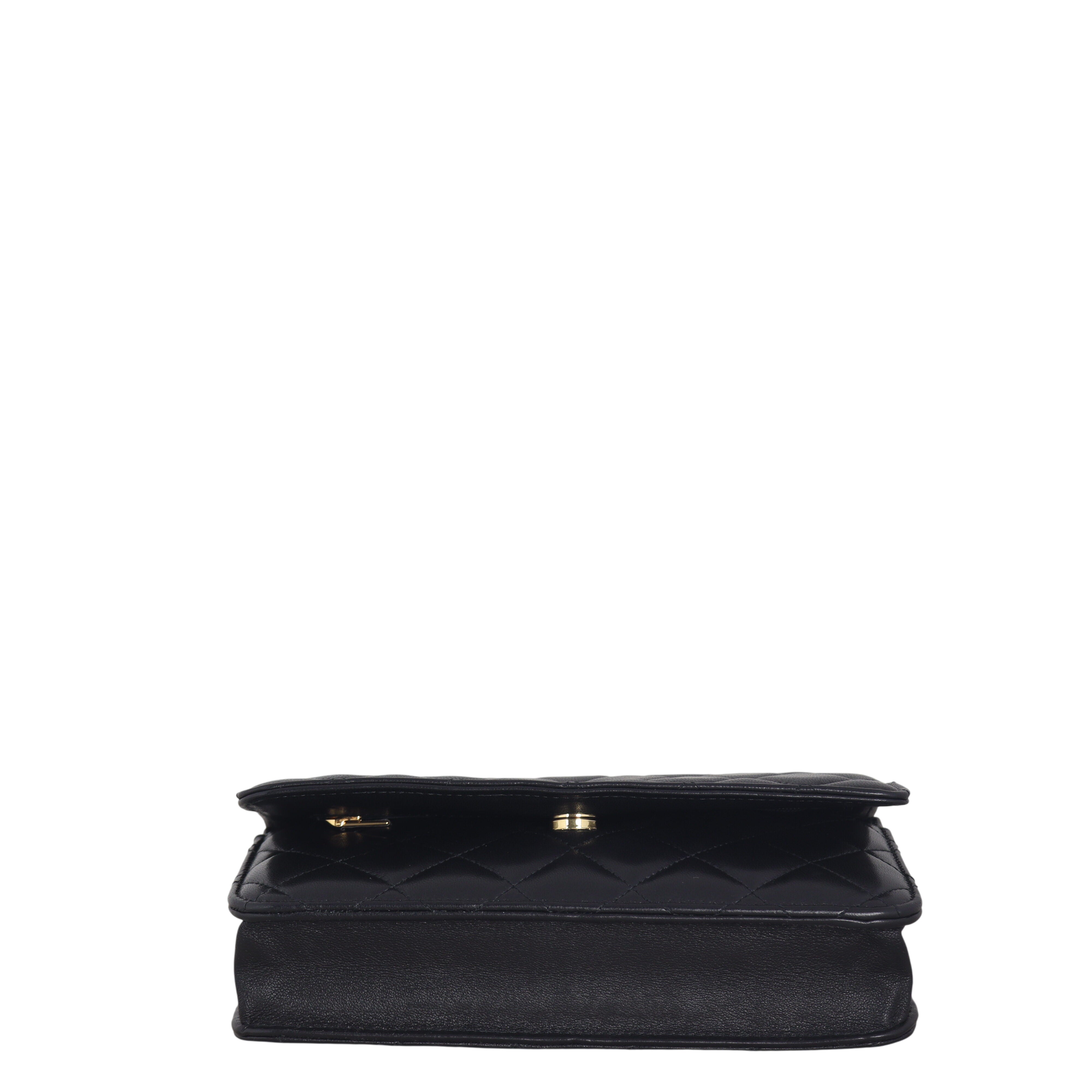 Chanel Classic Wallet on Chain